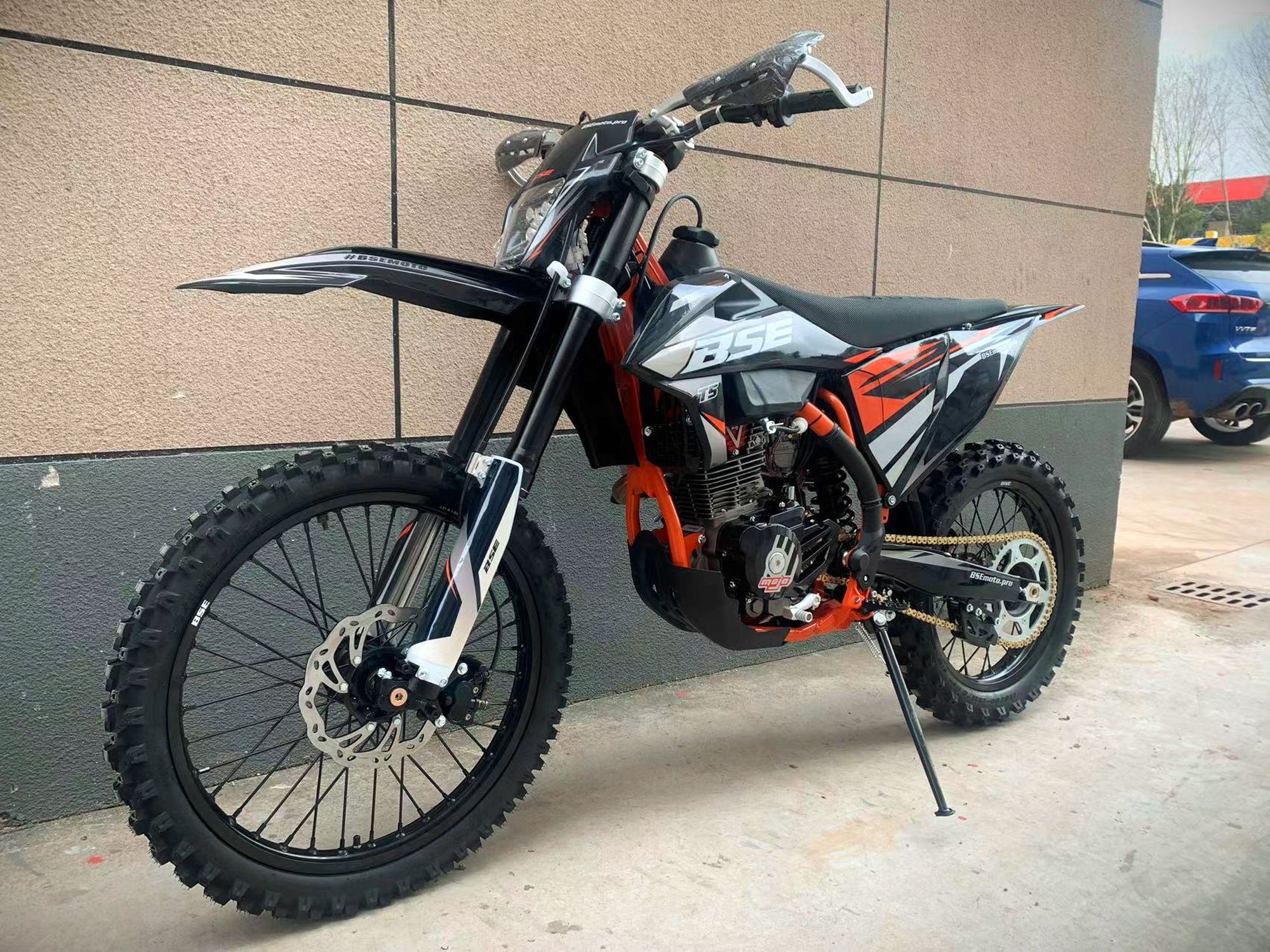 Эндуро / кроссовый мотоцикл BSE T5 Factory Grey (015)