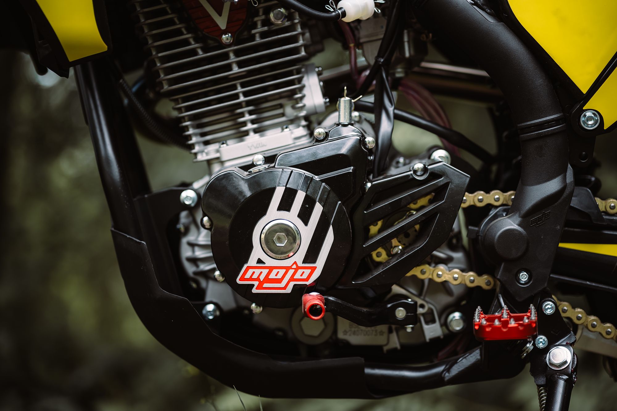 Эндуро / кроссовый мотоцикл BSE T5 Yellow Twister (015)