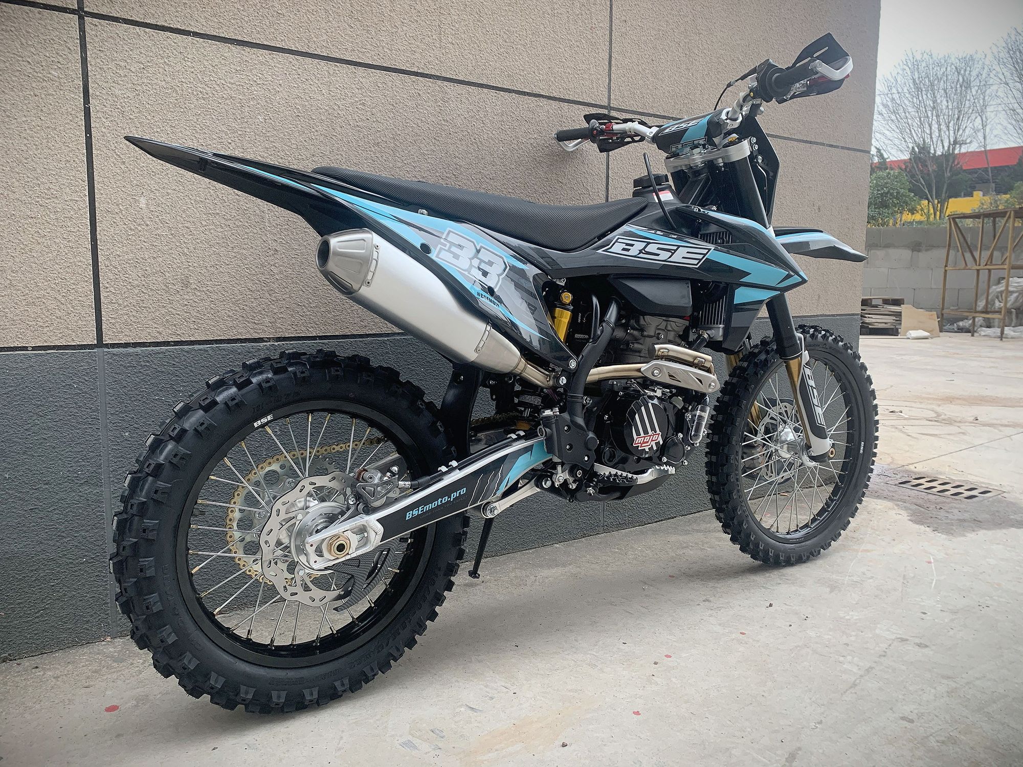 Эндуро / кроссовый мотоцикл BSE T8 Neon Blue (015)