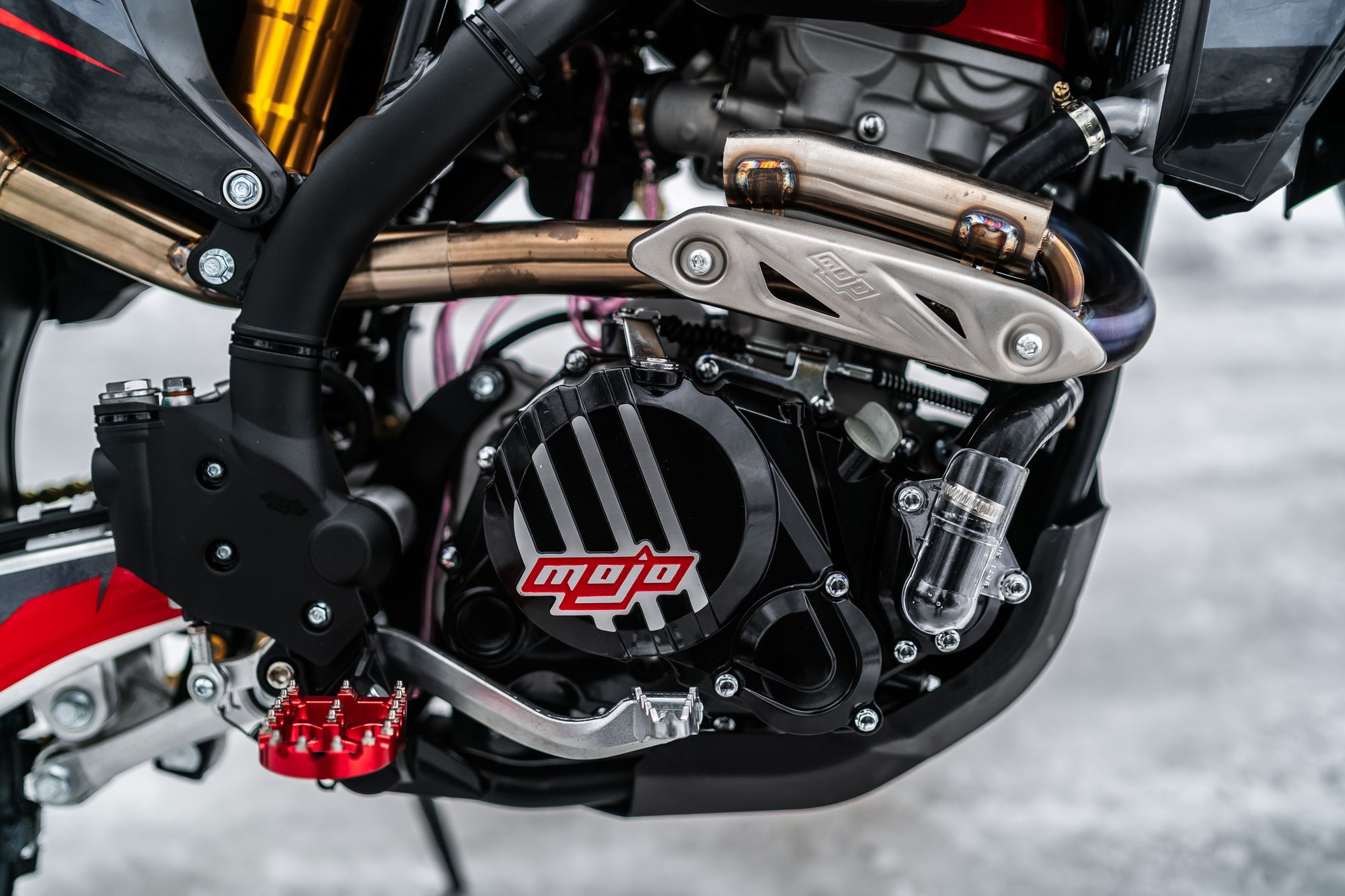 Эндуро / кроссовый мотоцикл BSE T8 Red Bear (015)