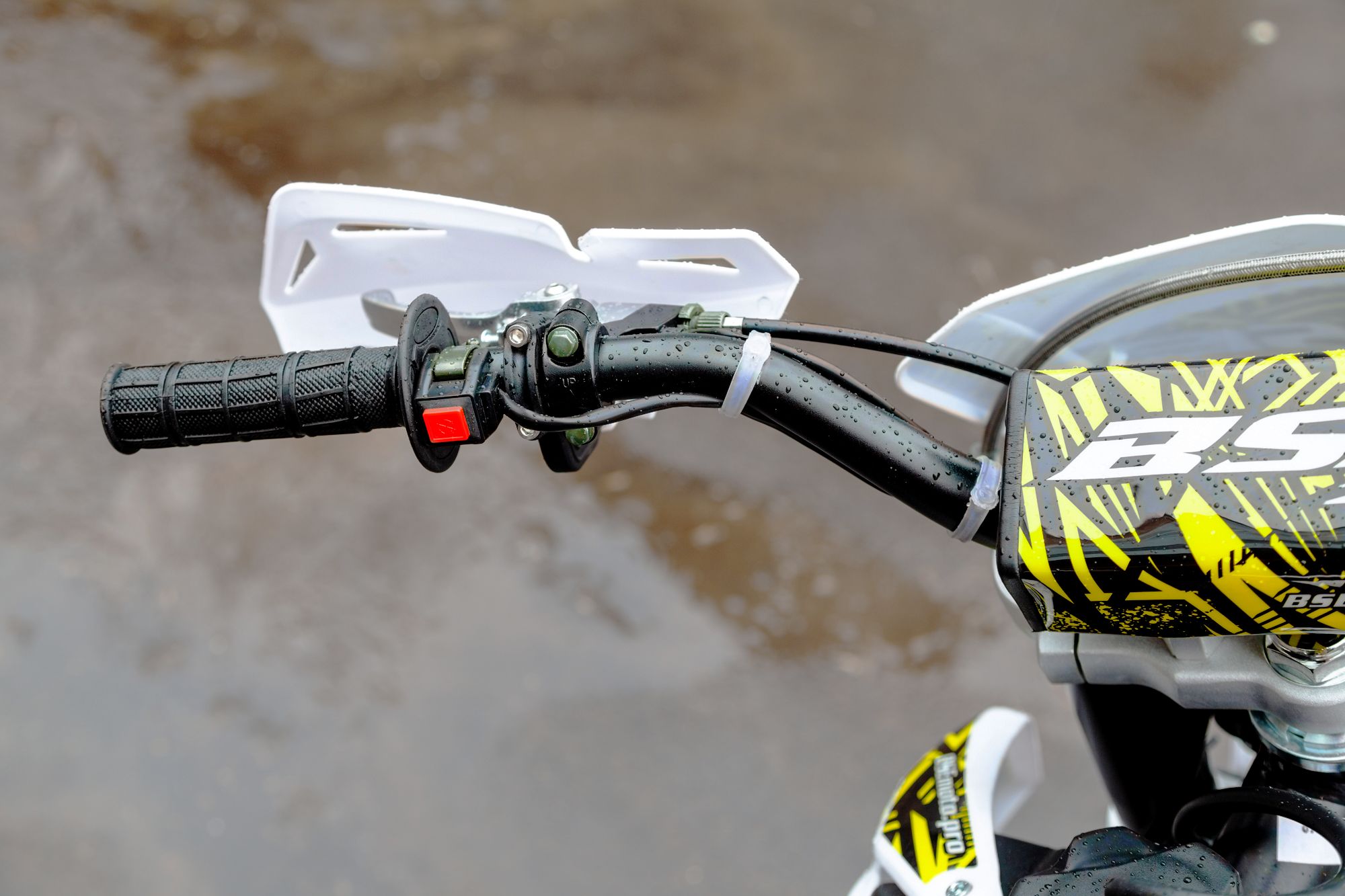 Эндуро / кроссовый мотоцикл BSE Z1 Zebra Yellow (010)