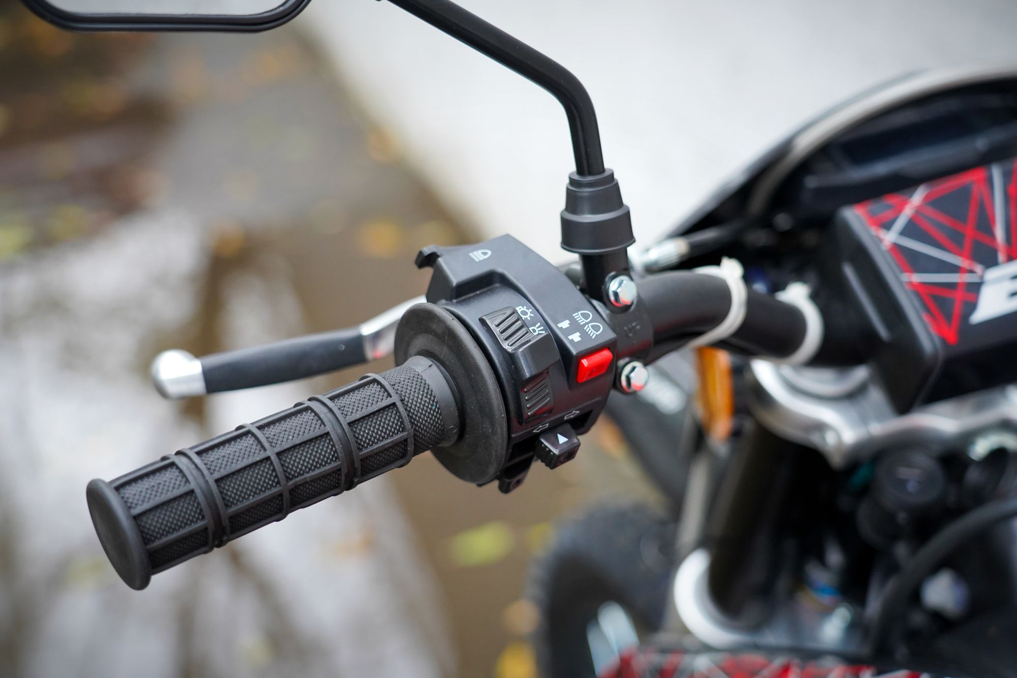 Мотоцикл BSE Z1 Y Gliter Black (035)