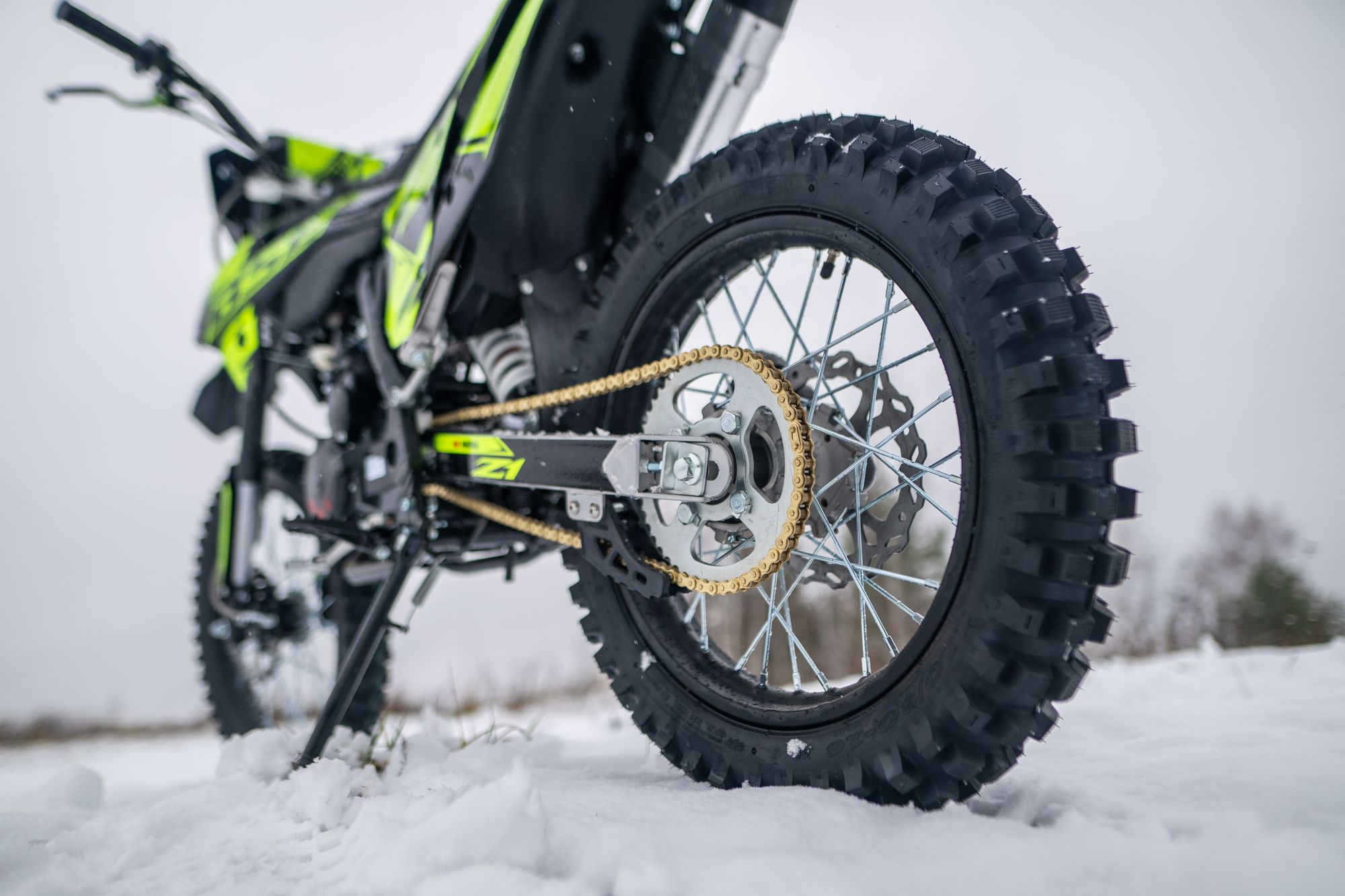 Эндуро / кроссовый мотоцикл BSE Z1 Neon Raven