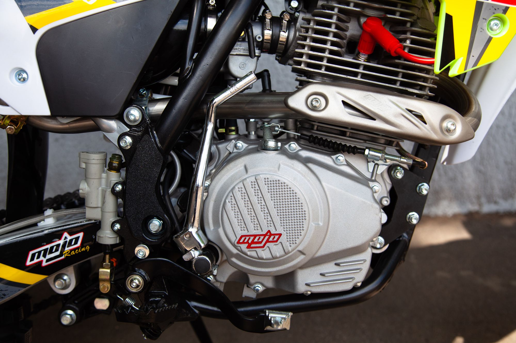 Кроссовый мотоцикл BSE Z3 250e Yellow Grey 19/16 1