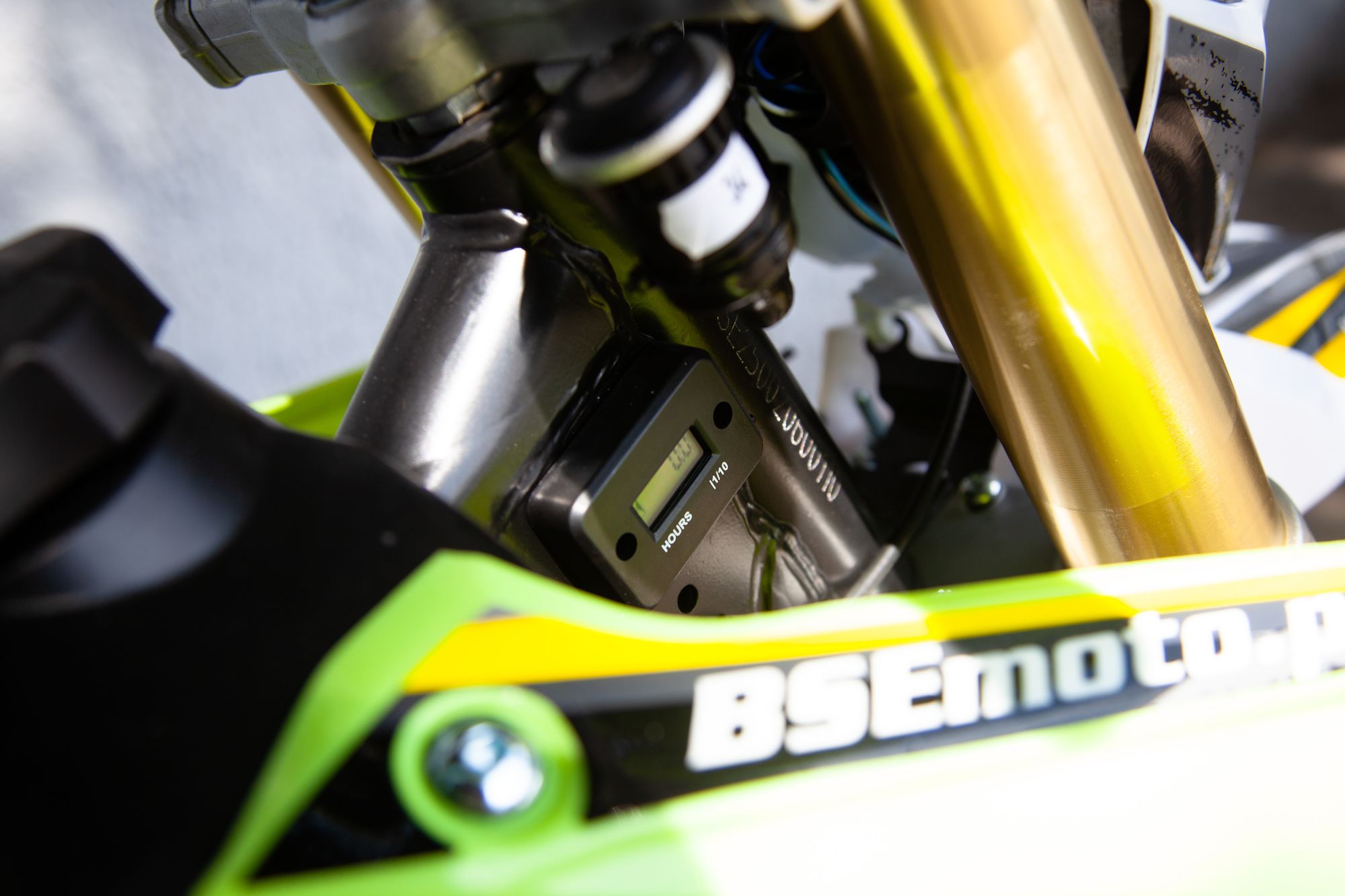 Кроссовый мотоцикл BSE Z3 250e Yellow Grey 19/16 1