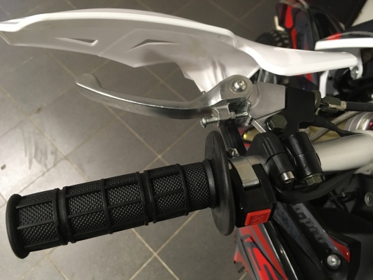 Кроссовый мотоцикл BSE Z3 250e Red Black 19/16