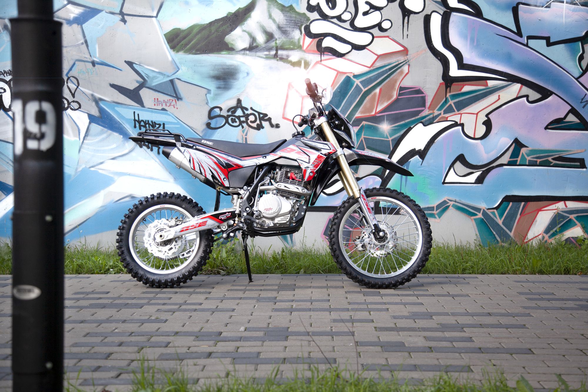 Кроссовый мотоцикл BSE Z3 250e Red Black 19/16