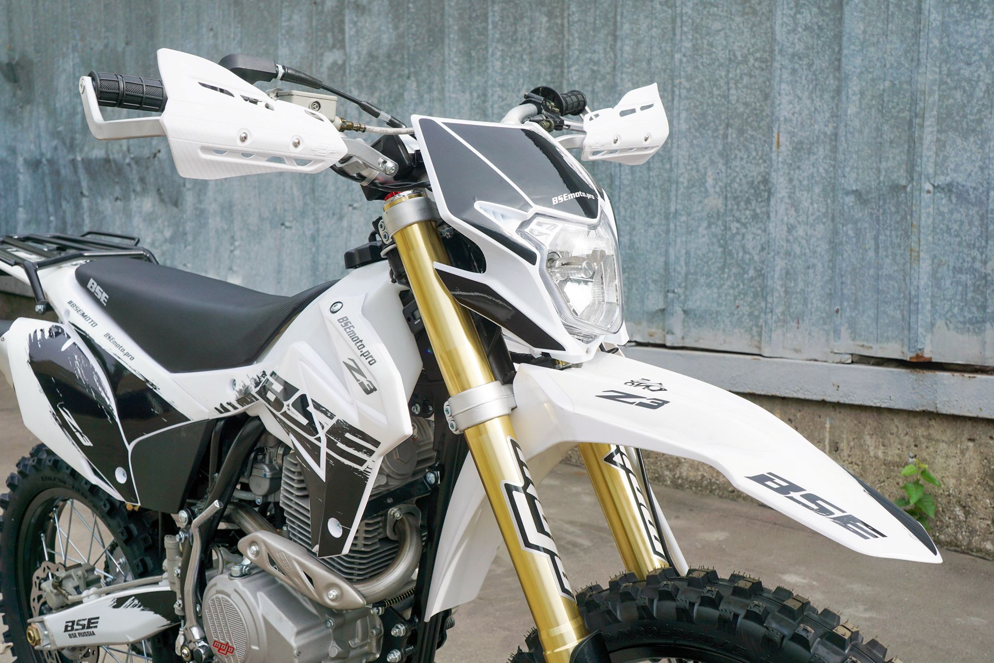 Кроссовый мотоцикл BSE Z3 Black Night 21/18 1