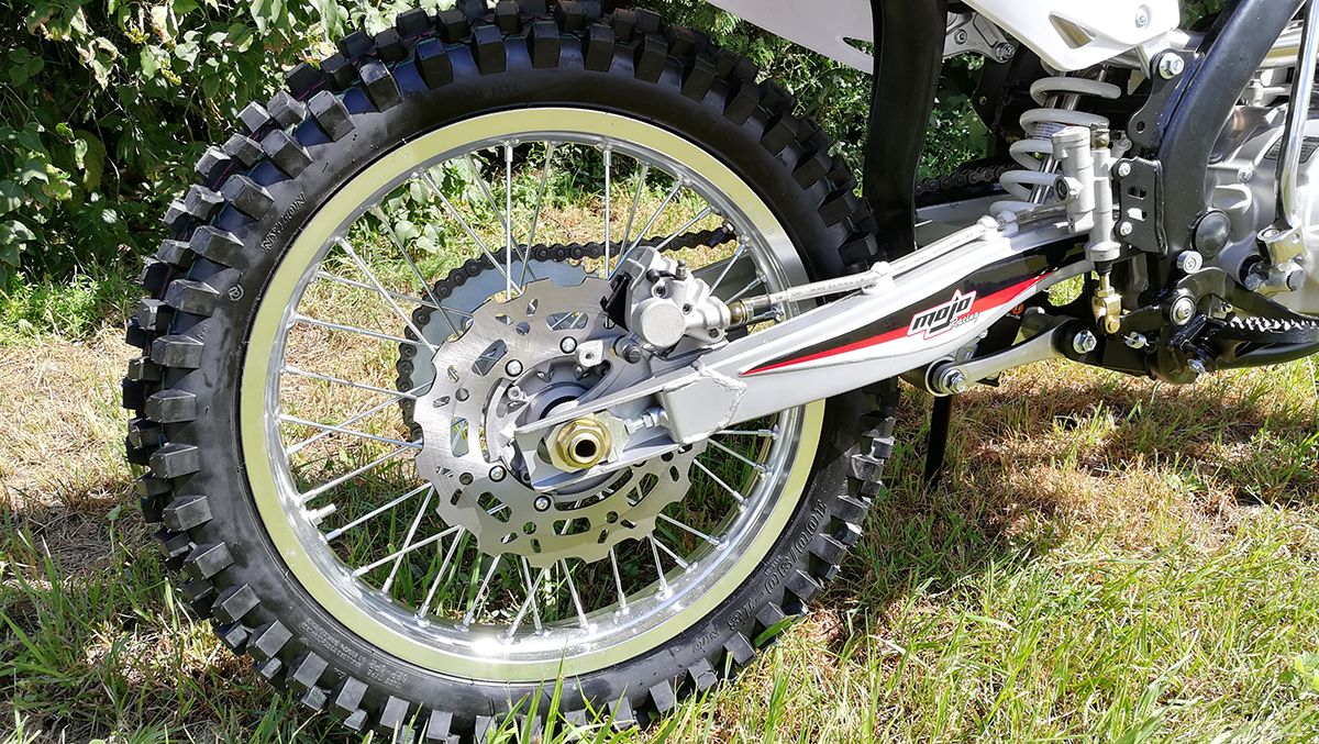 Кроссовый мотоцикл BSE Z5 250e 21/18 2