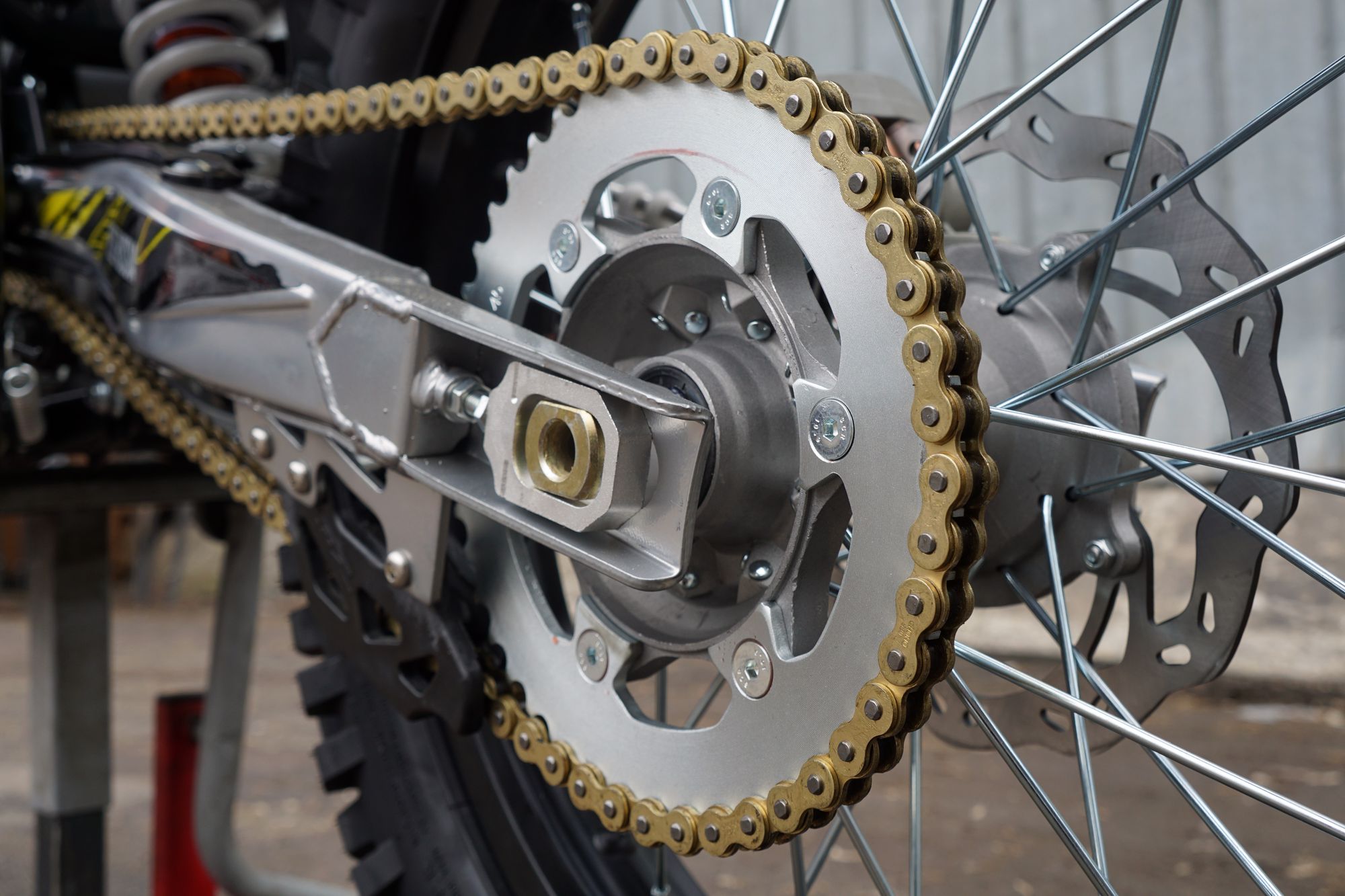 Кроссовый мотоцикл BSE Z5 250e 21/18 Neon Black