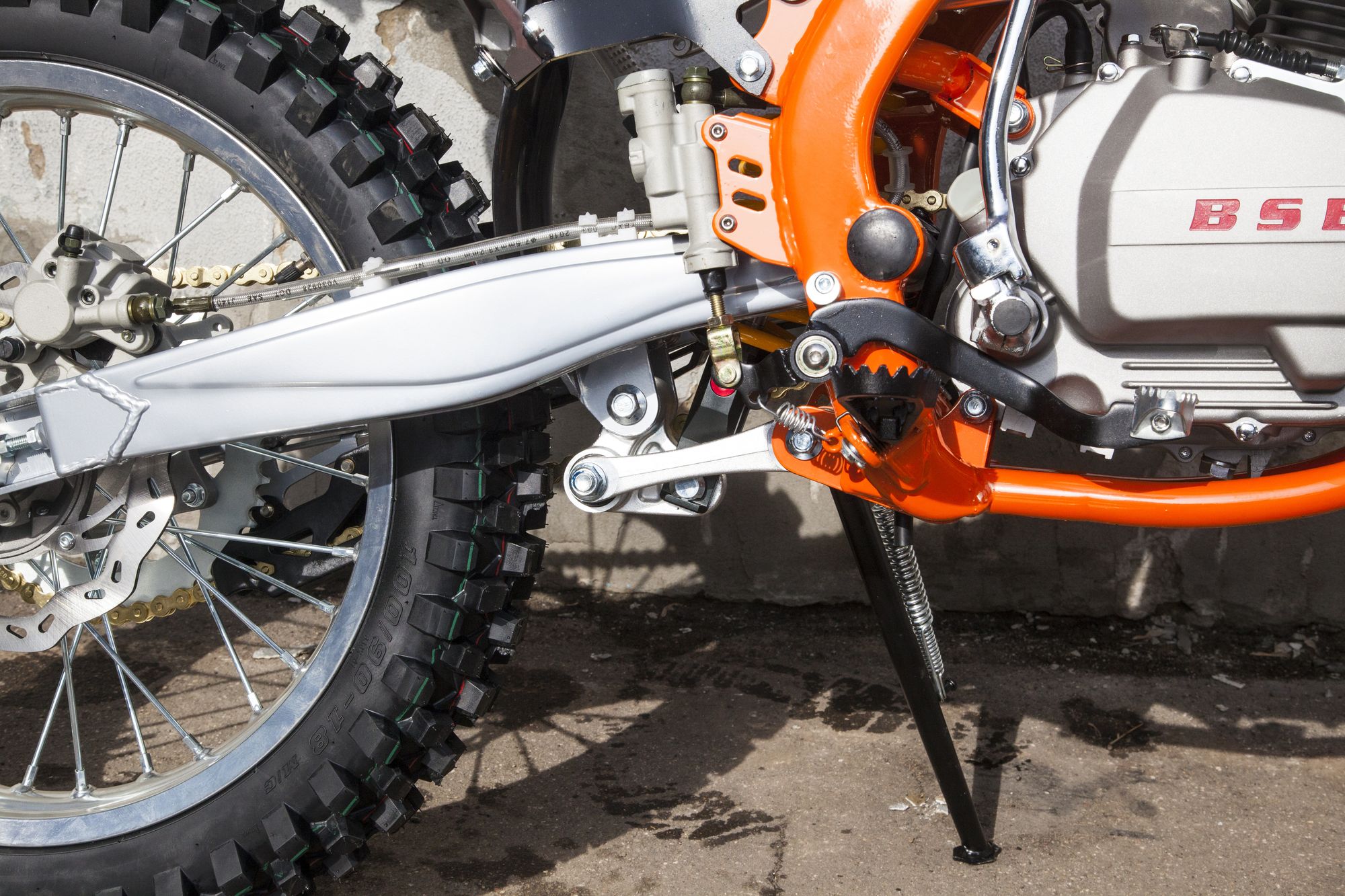 Кроссовый мотоцикл BSE Z6 250e 21/18 2