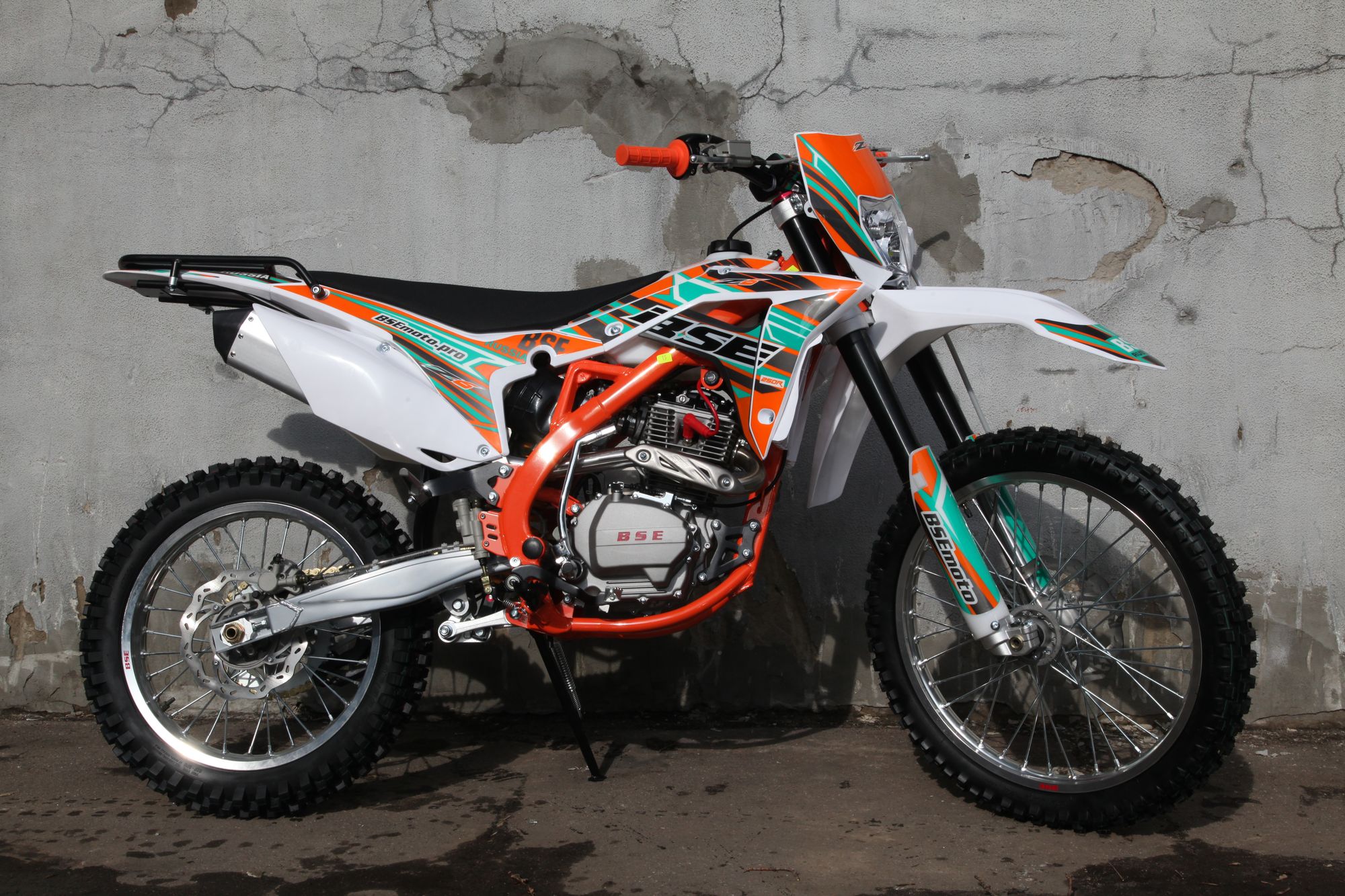 Кроссовый мотоцикл BSE Z6 250e 21/18 2