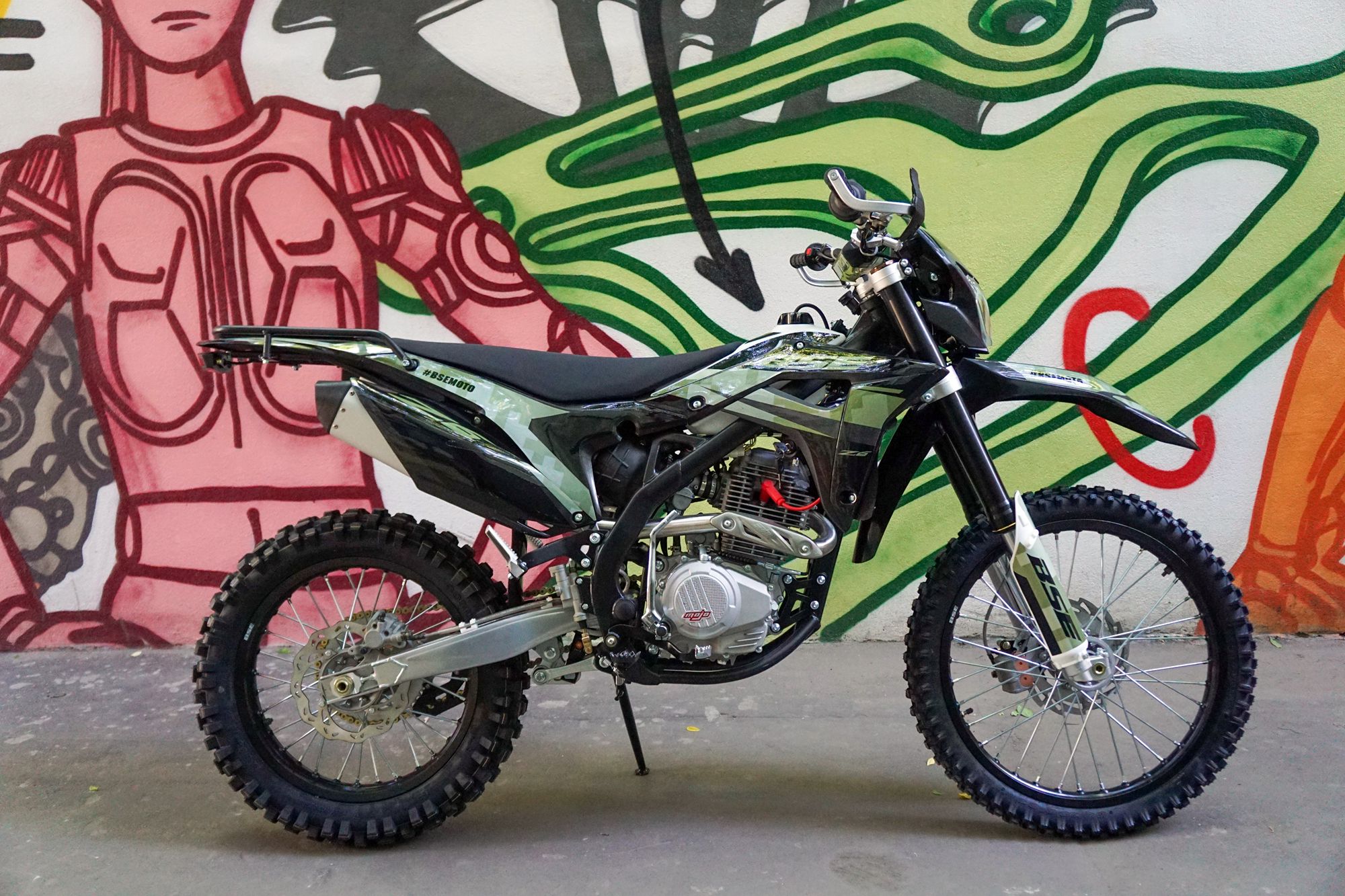 Эндуро / кроссовый мотоцикл BSE Z6 Camo Green (010)
