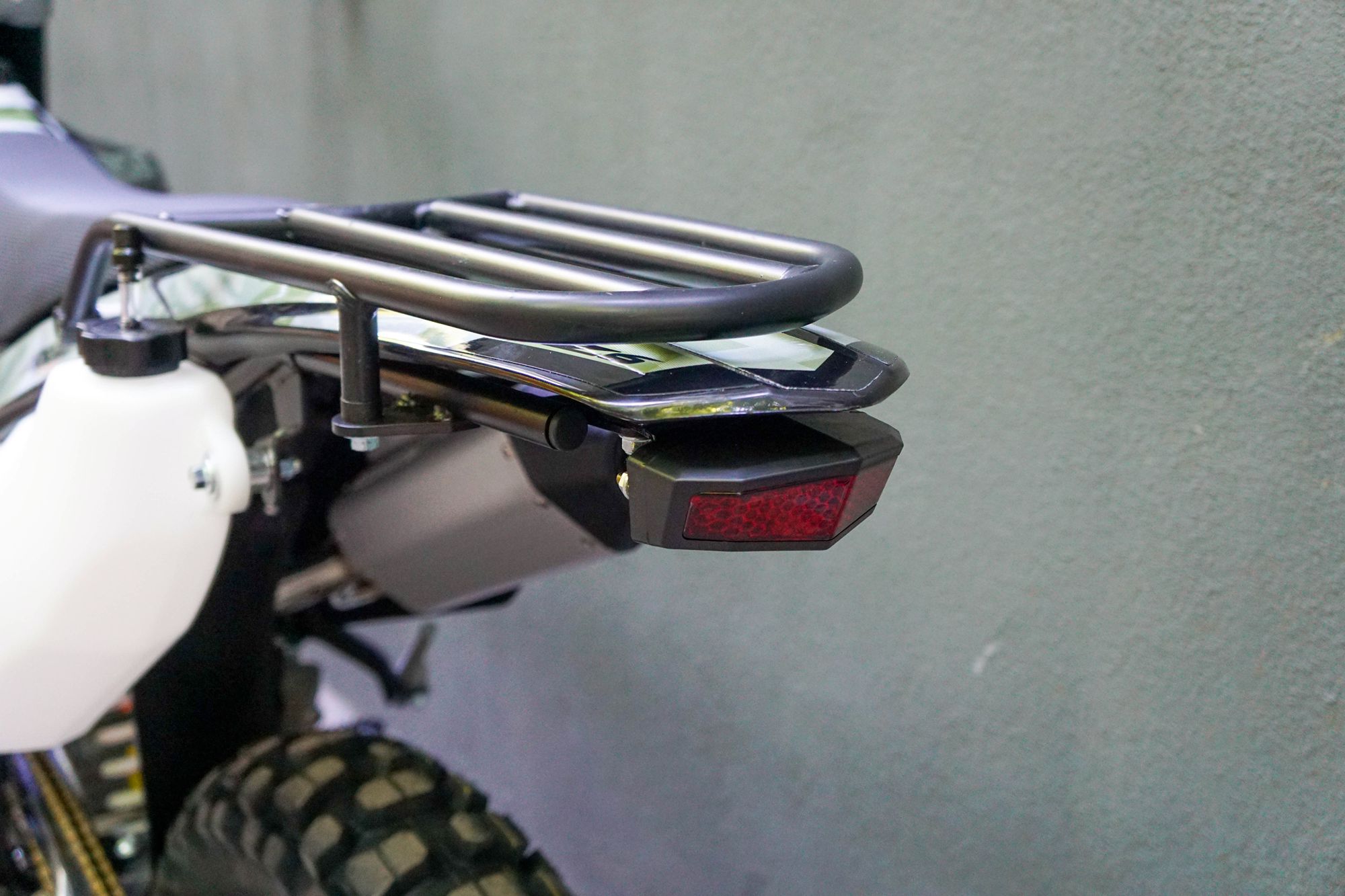 Эндуро / кроссовый мотоцикл BSE Z6 Camo Green (010)