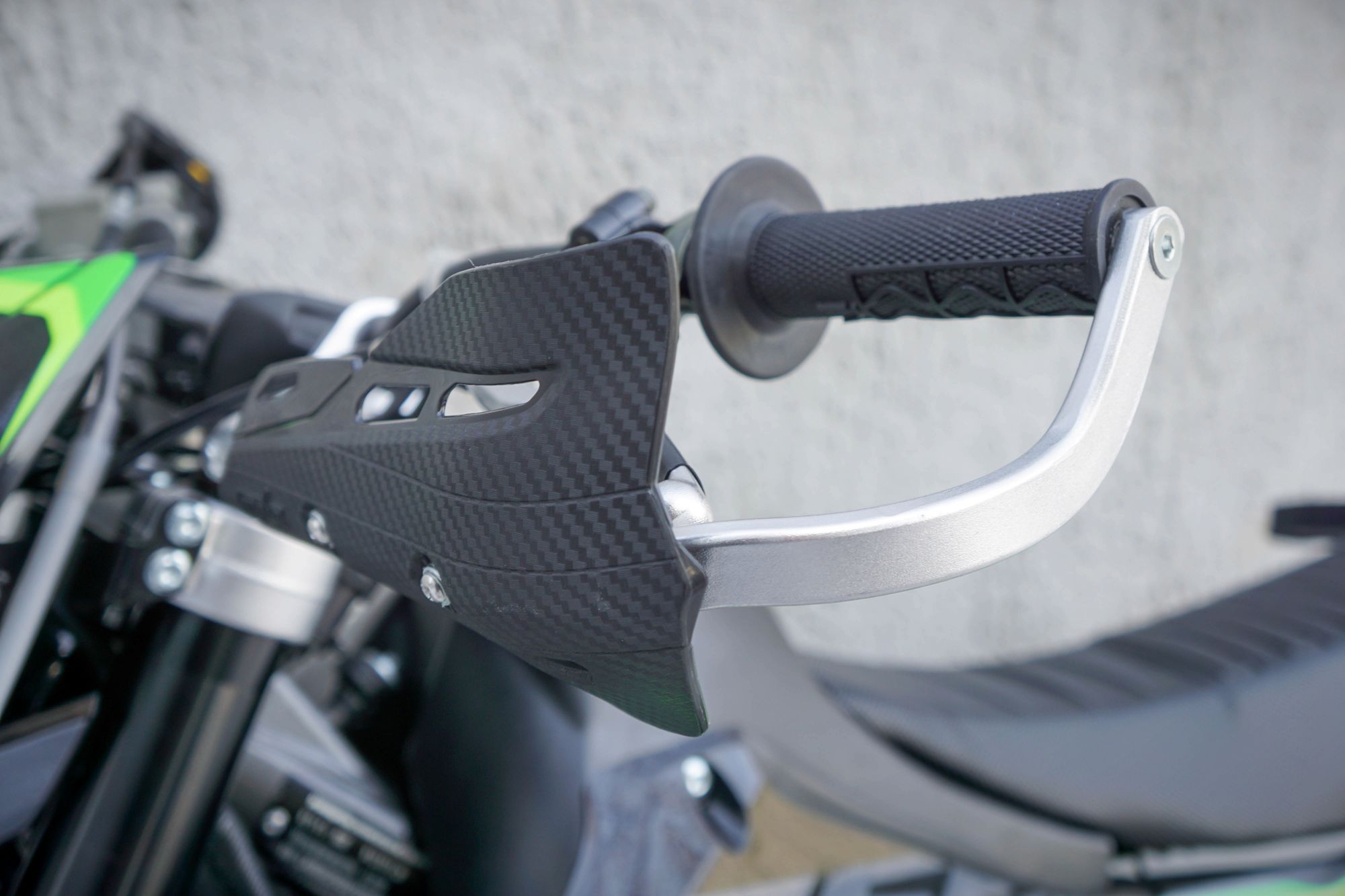 Эндуро / кроссовый мотоцикл BSE Z6 Neon Track (025)