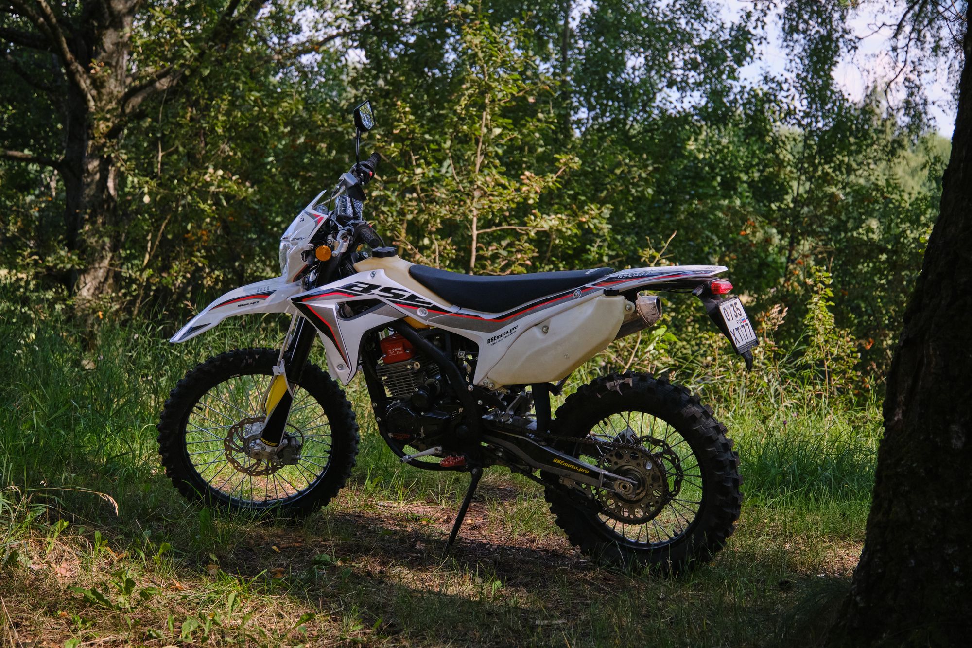 Мотоцикл BSE Z6 Y Factory Metallic (035): купить в Москве, цены