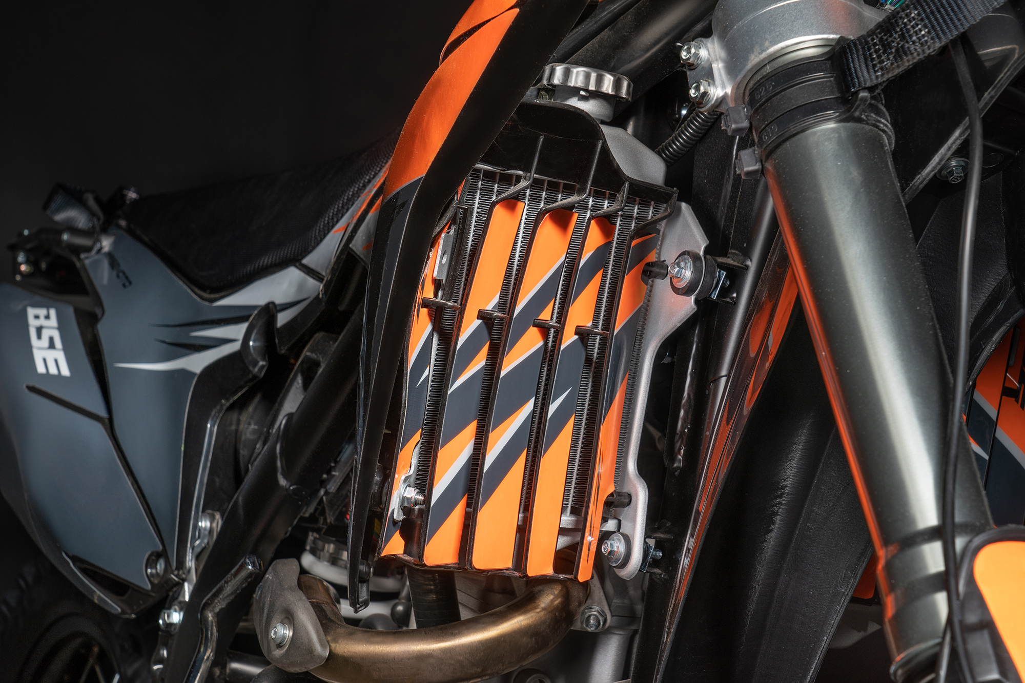 Эндуро / кроссовый мотоцикл BSE Z7 Orange Neon (ZS174MN-3)