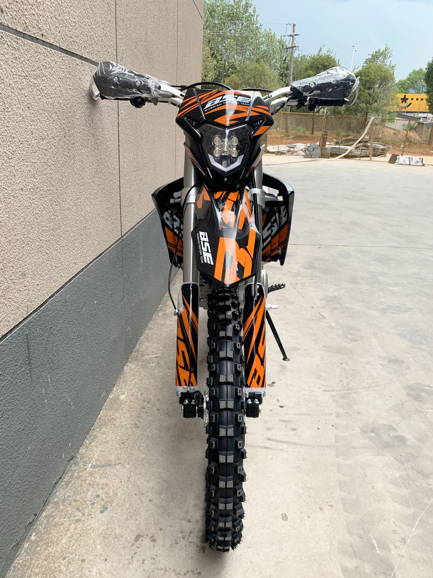 Кроссовый мотоцикл BSE Z7 300e 21/18 Orange Blast 2