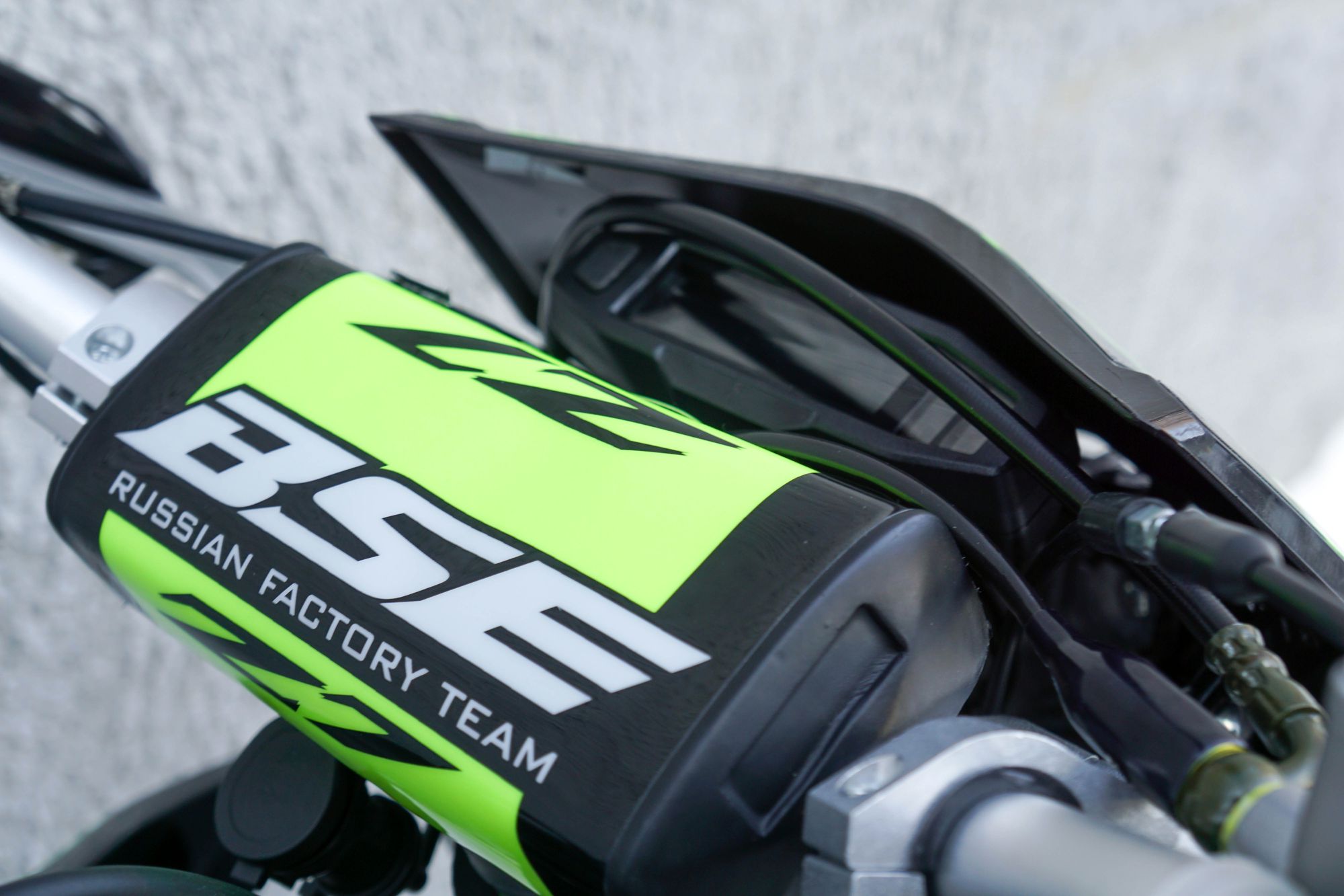 Эндуро / кроссовый мотоцикл BSE Z7 Green Blast (015)