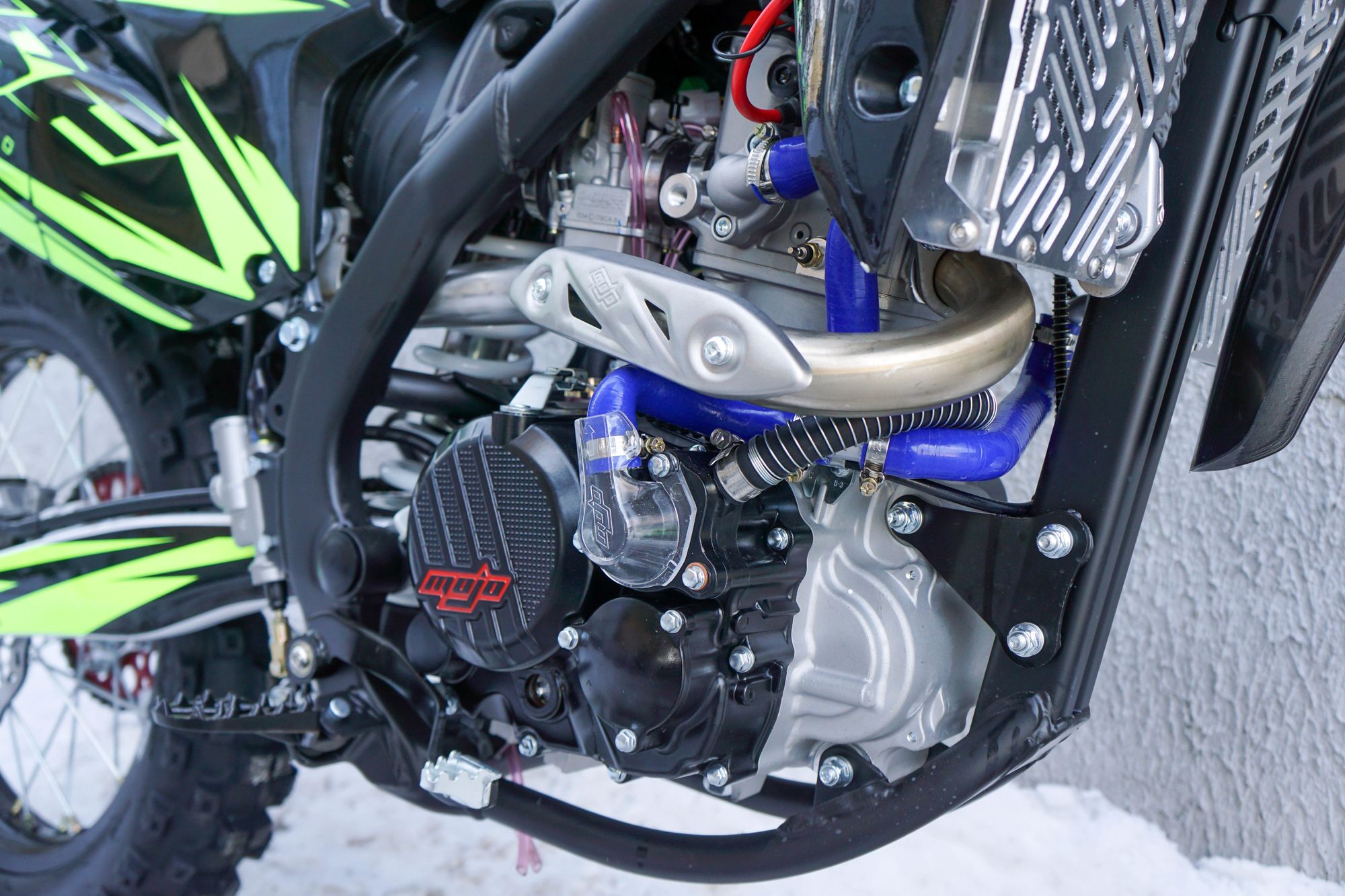 Эндуро / кроссовый мотоцикл BSE Z7 Green Blast (015)