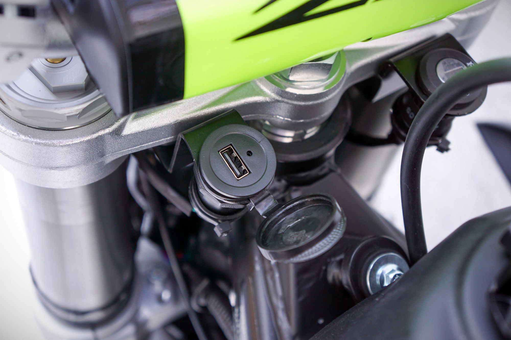 Эндуро / кроссовый мотоцикл BSE Z7 Green Blast (020)