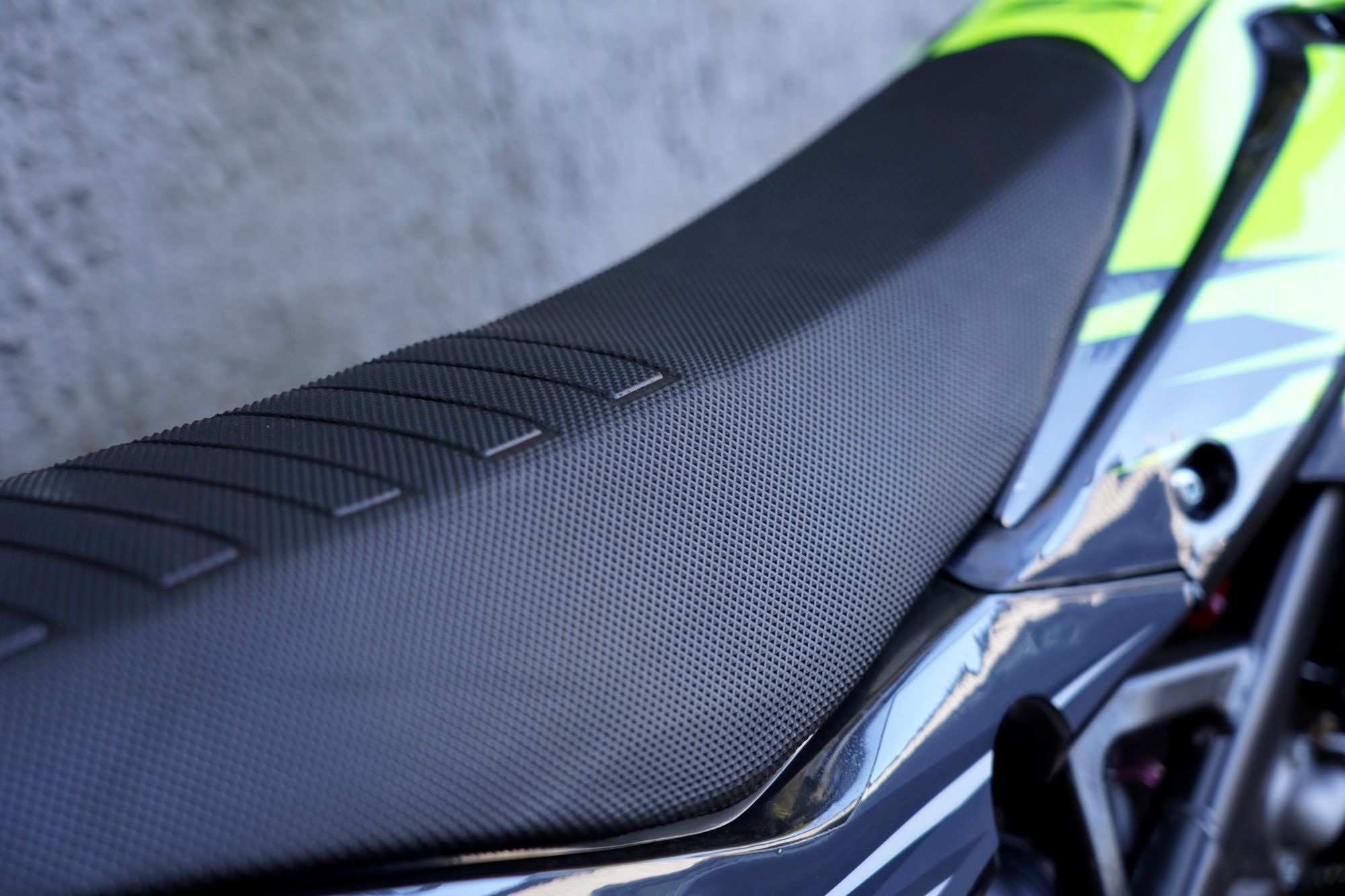 Эндуро / кроссовый мотоцикл BSE Z7 Yellow Neon (ZS174MN-5A)