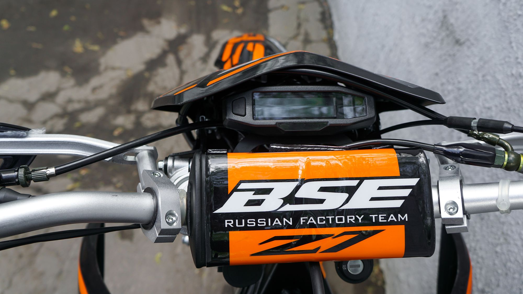 Эндуро / кроссовый мотоцикл BSE Z7 Orange Blast (120)