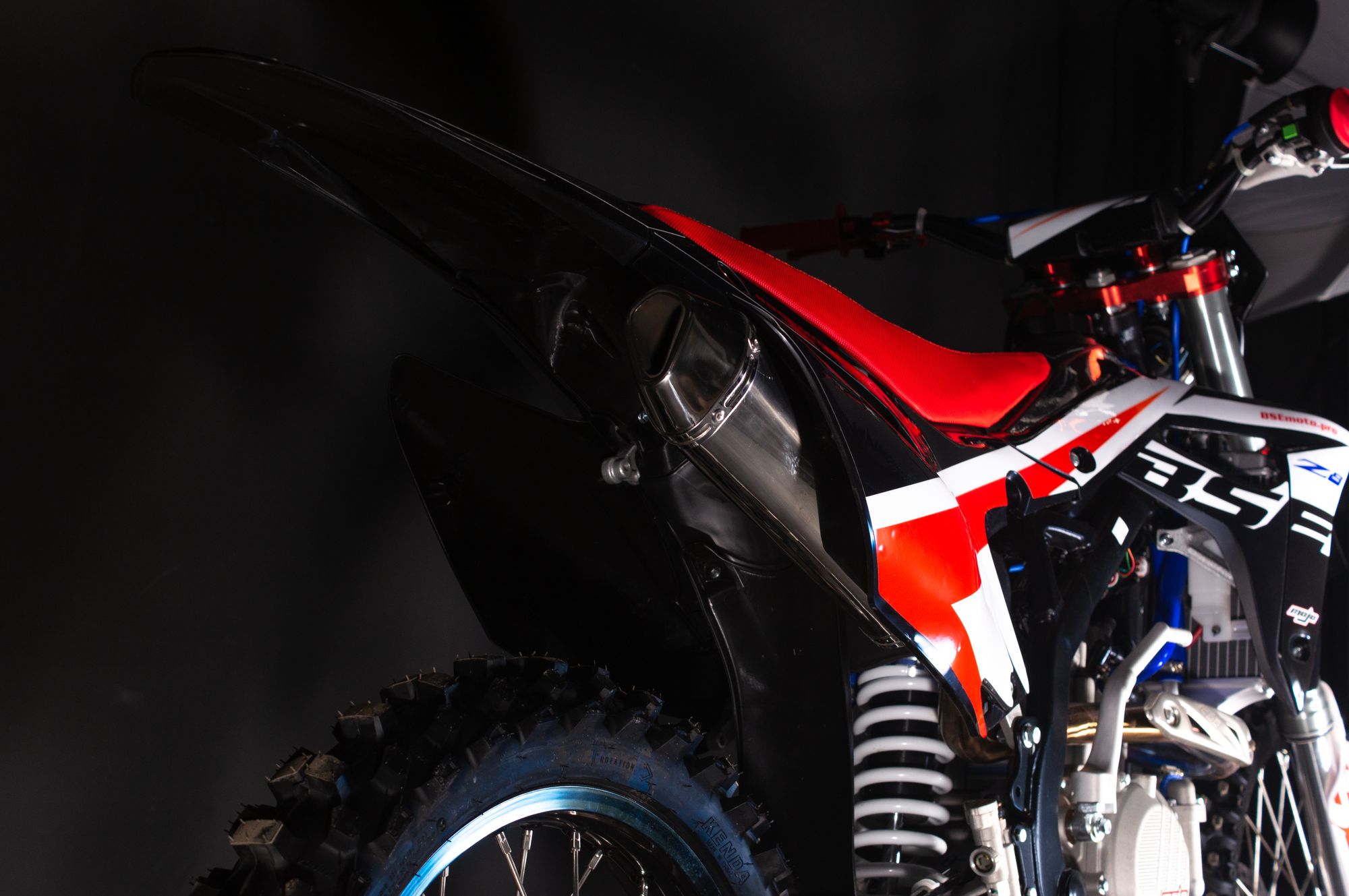 Кроссовый мотоцикл BSE Z8 300e 21/18 Grey Orange Black 1