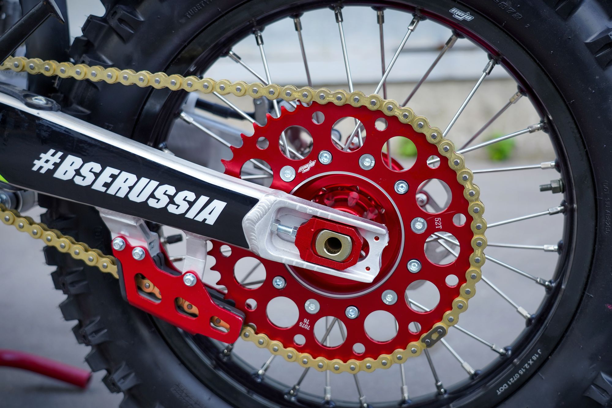 Эндуро / кроссовый мотоцикл BSE Z8 Rapid Red (015)