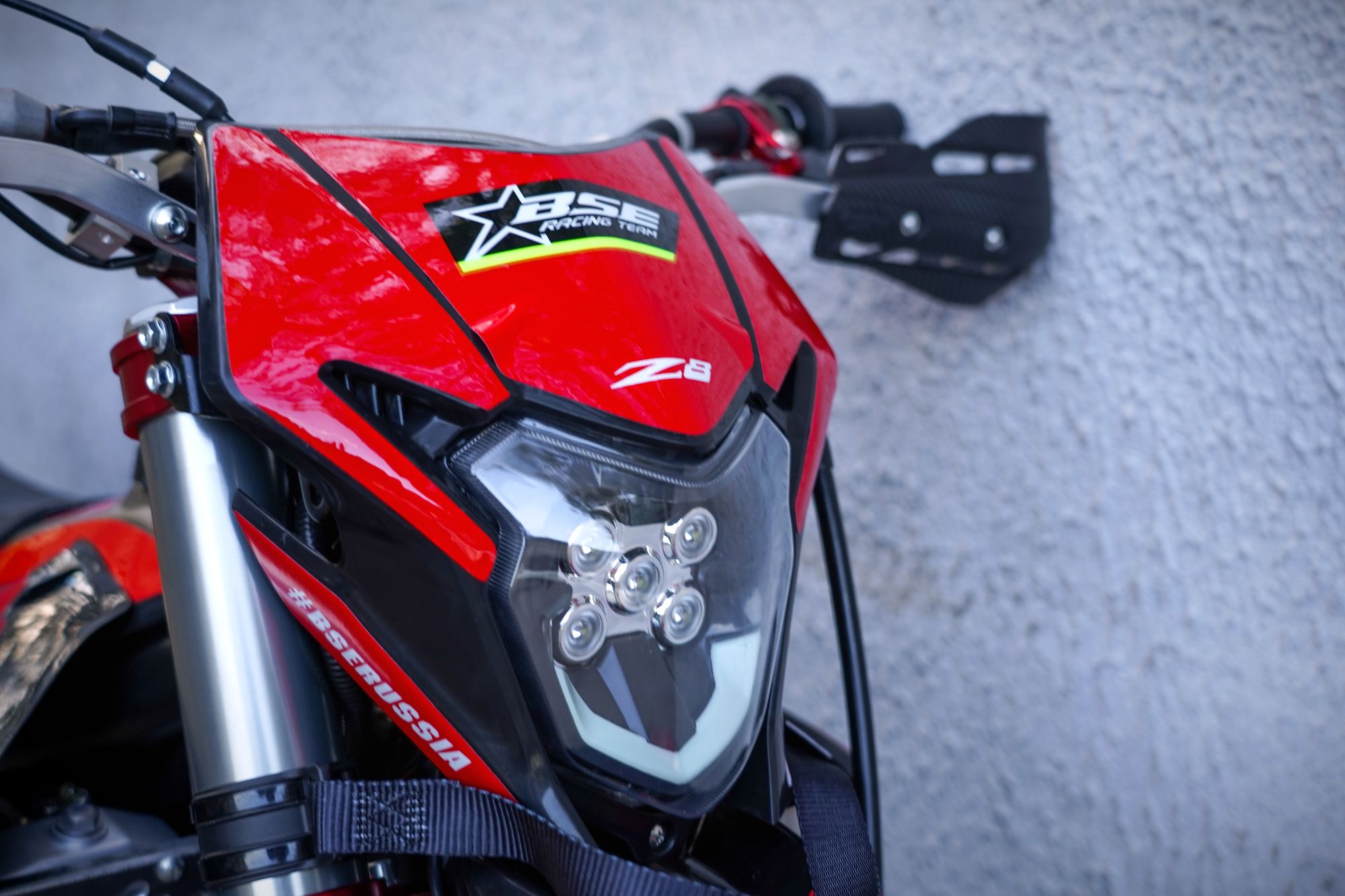 Эндуро / кроссовый мотоцикл BSE Z8 Rapid Red (015)