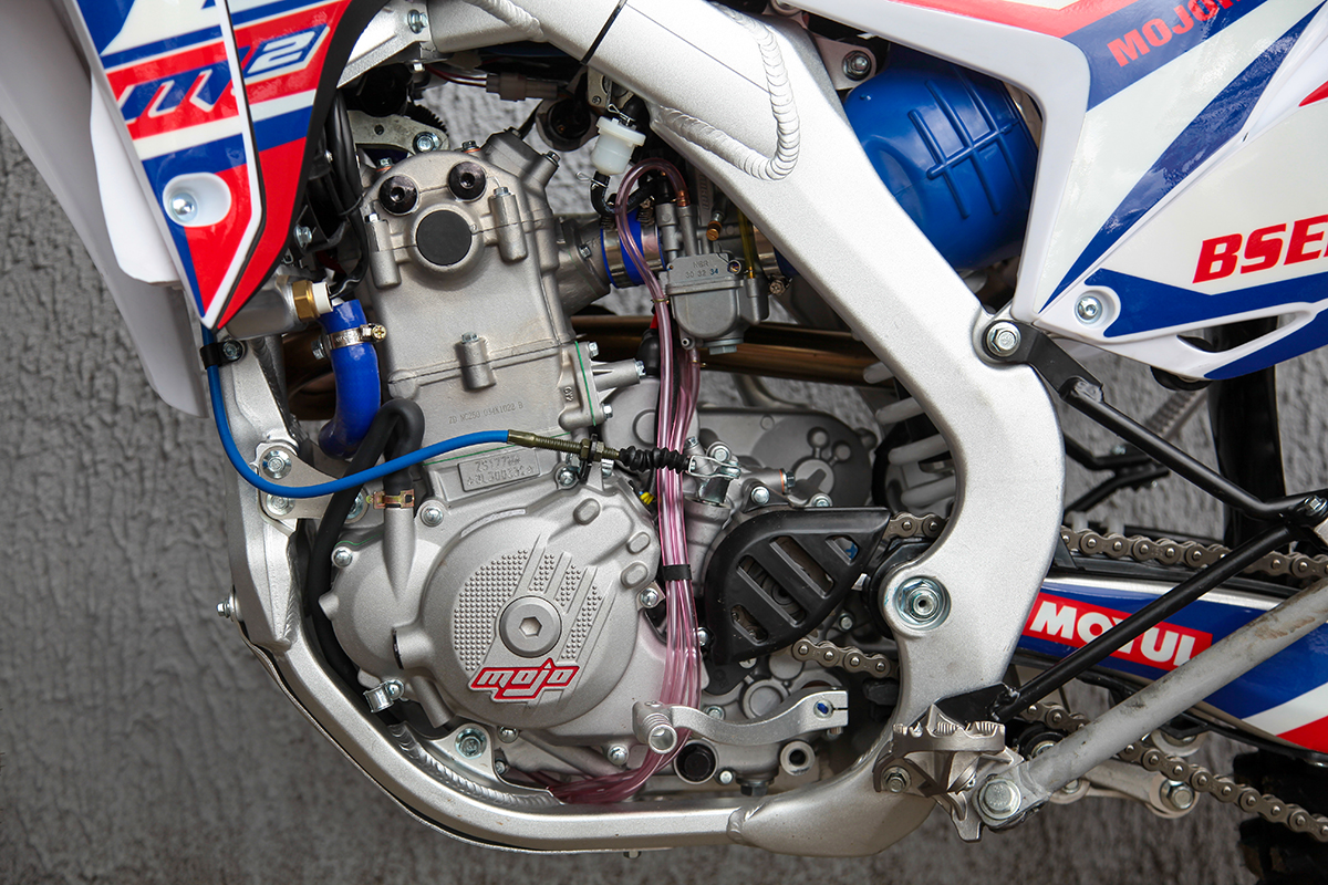 Мотоцикл BSE M2 Y