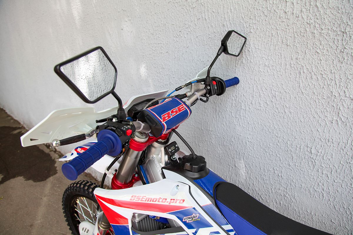 Мотоцикл BSE M2 Y