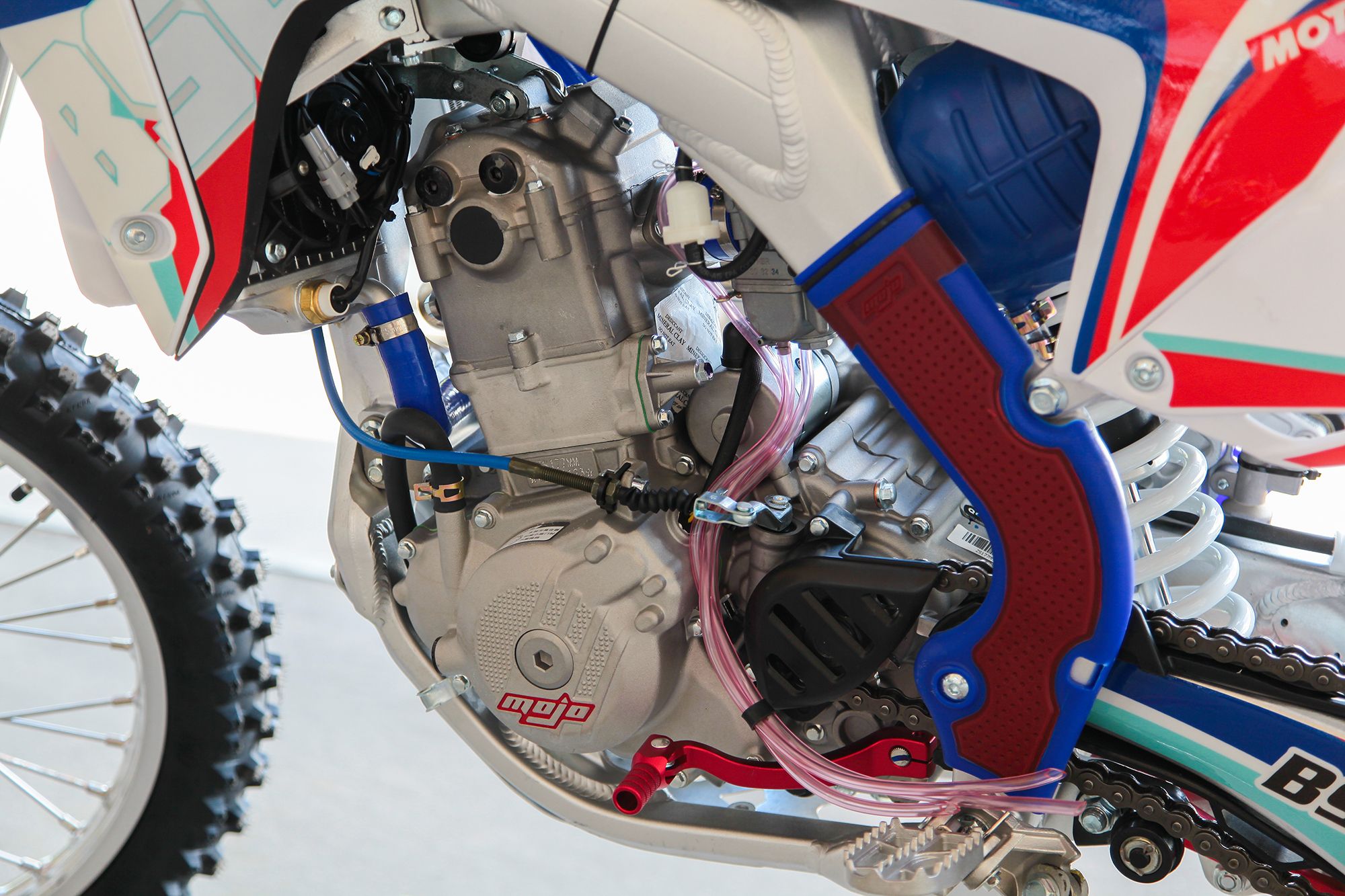 Эндуро / кроссовый мотоцикл BSE RTC-300R (3)