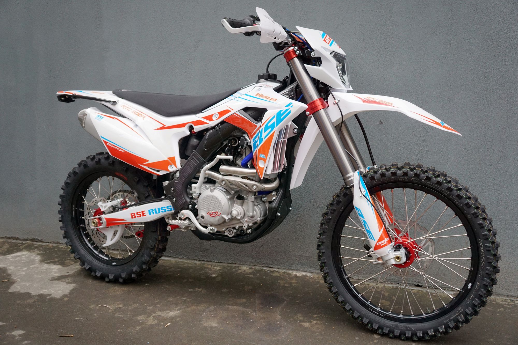 Эндуро / кроссовый мотоцикл BSE RTC-300R Fanta 21/18 (2)