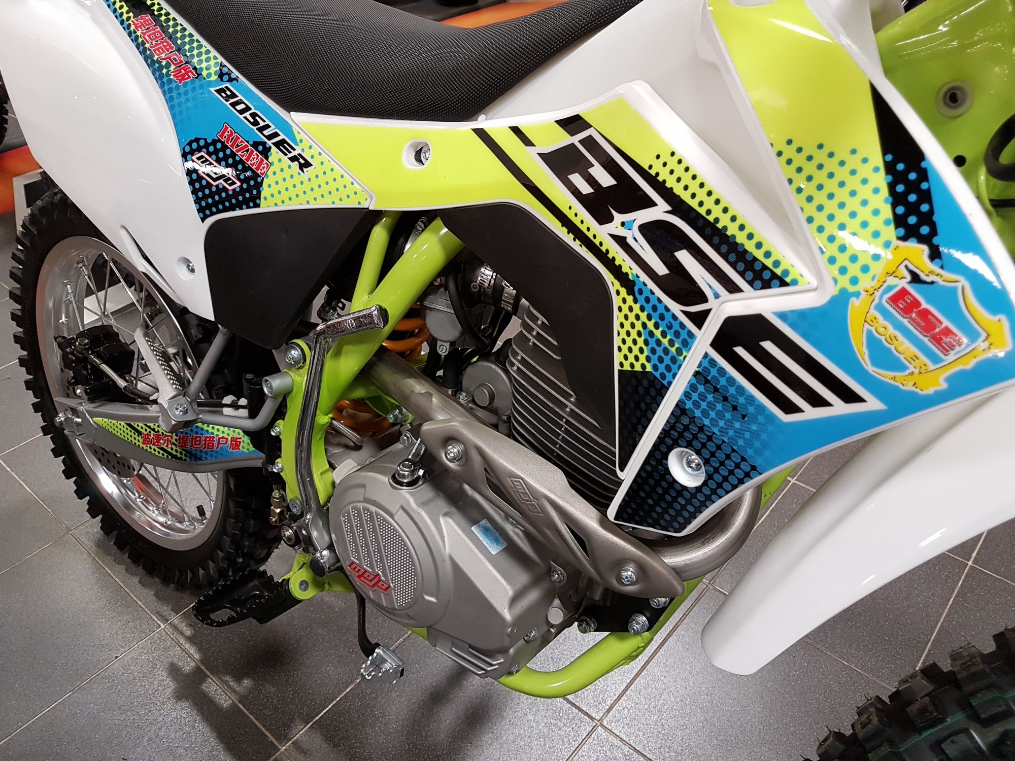 Кроссовый мотоцикл Bse J1 250e Naked 21 18 2018 зеленый купить в