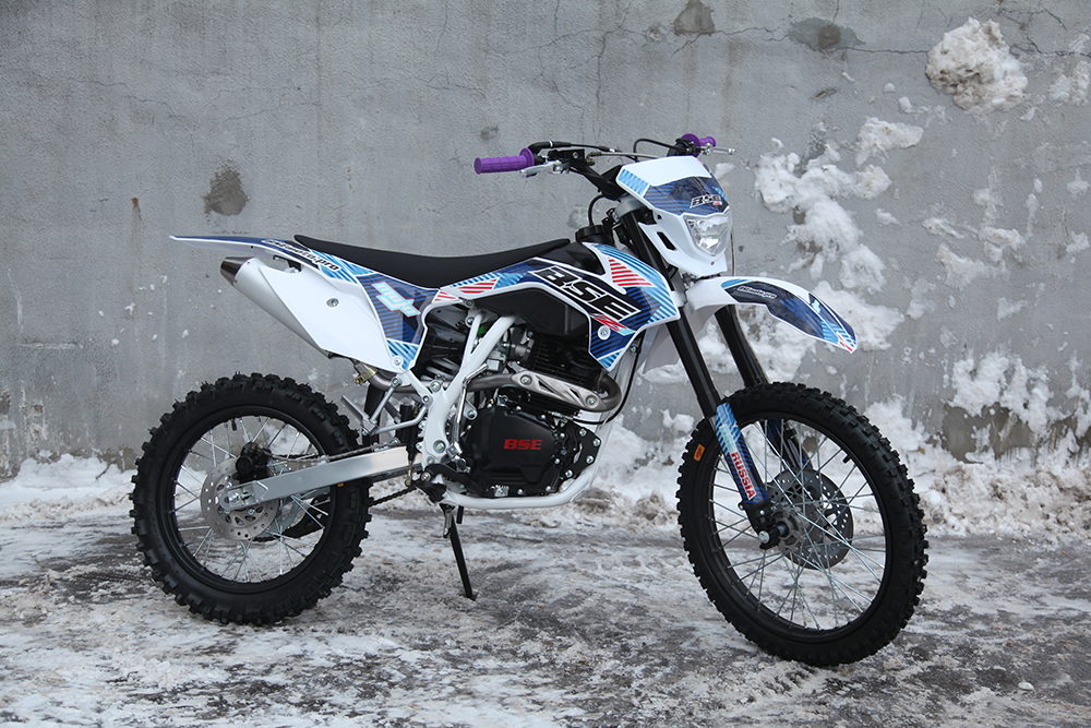 Кроссовый мотоцикл BSE Z1 150e 19/16 Night Road 1