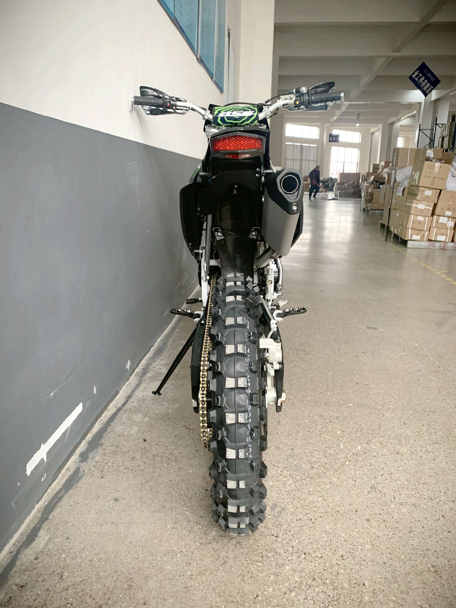 Эндуро / кроссовый мотоцикл BSE Z10L Green Shake (030)