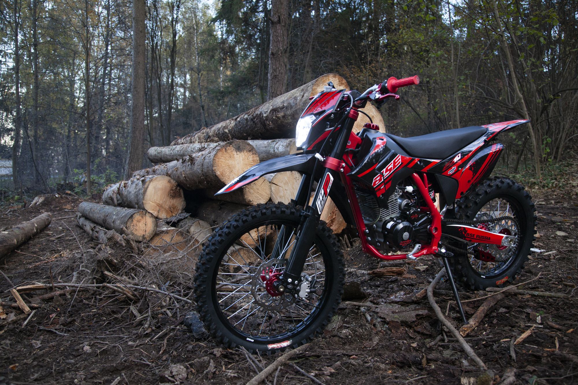 Эндуро / кроссовый мотоцикл BSE Z10 Red Black (ZS172 FMM-7)