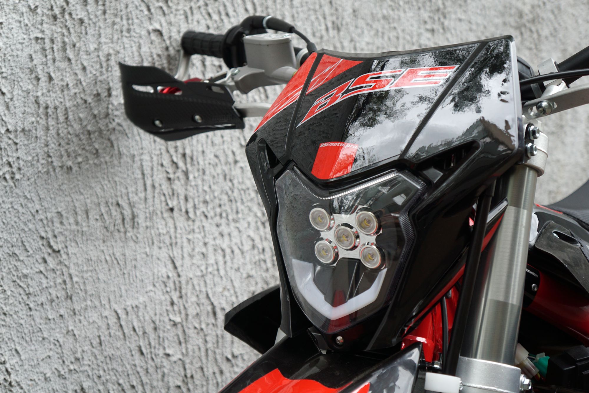 Эндуро / кроссовый мотоцикл BSE Z11 Red Black (020)