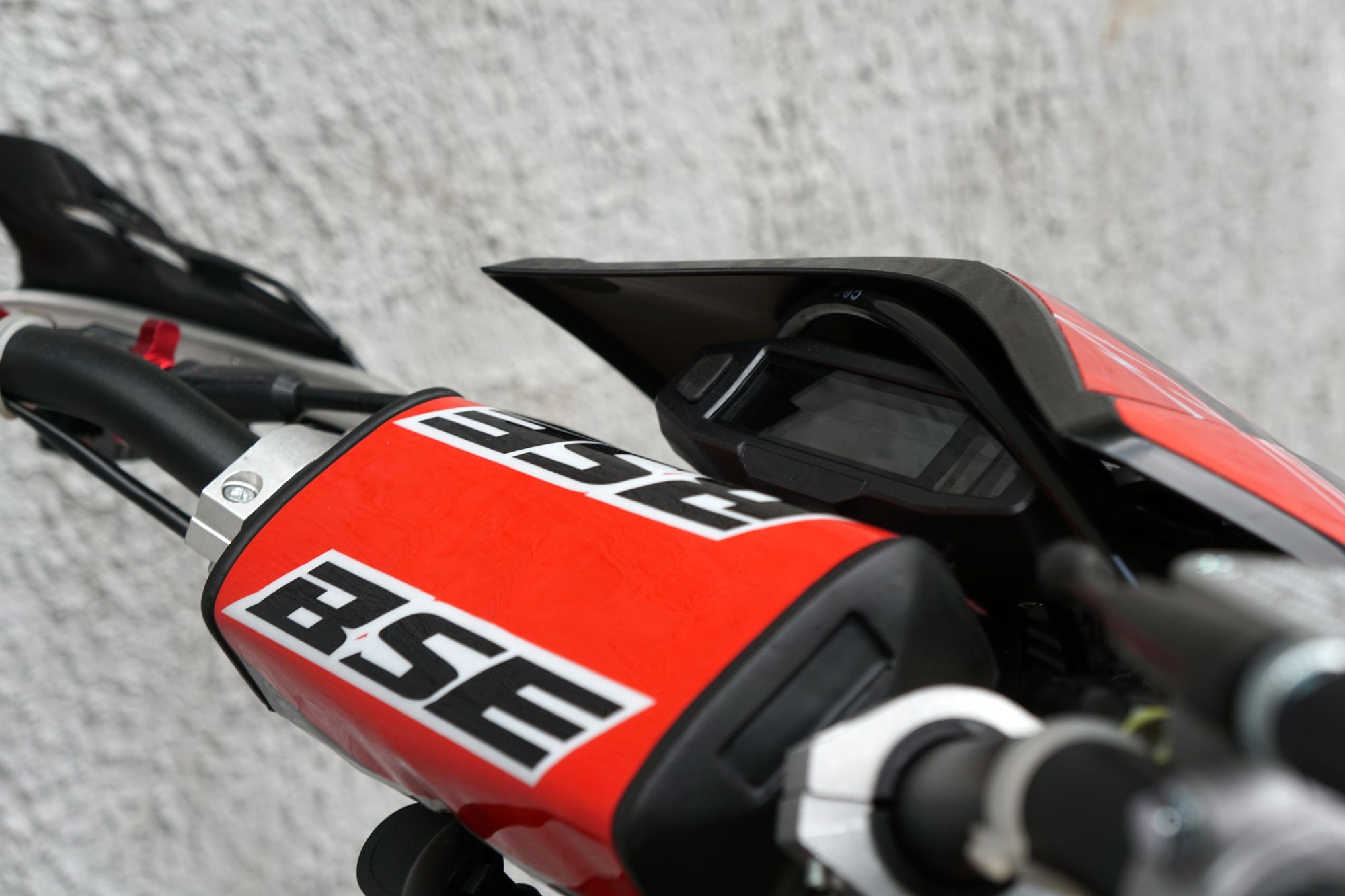 Эндуро / кроссовый мотоцикл BSE Z11 Red Black (020)