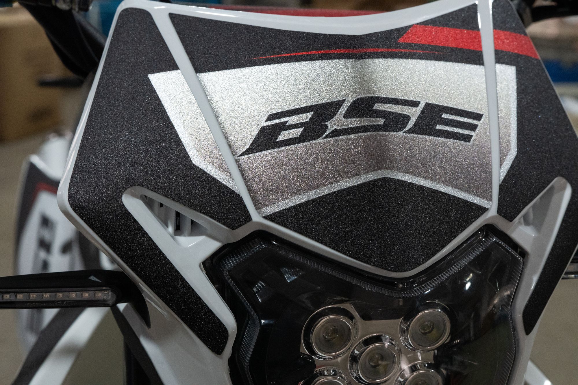 Мотоцикл BSE Z1 Y Line Gray/red