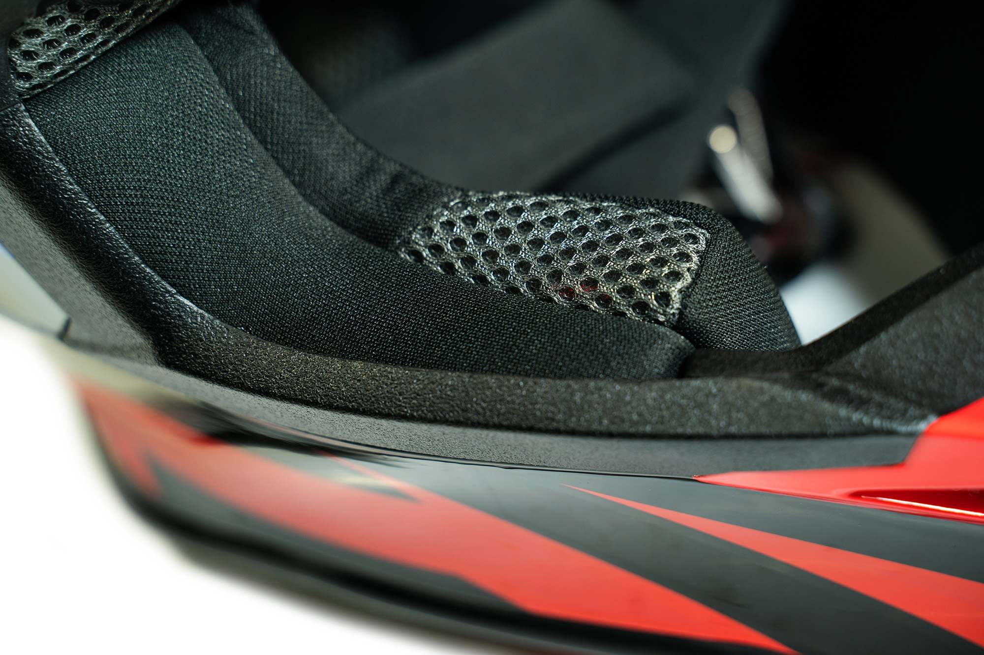 Мотошлем Roqvi модель FLASH