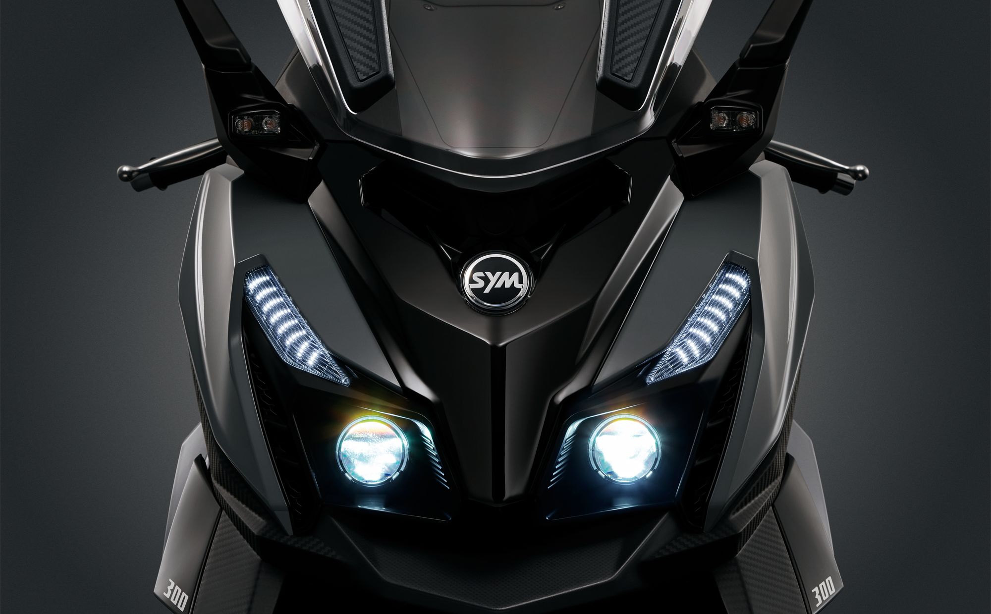 Максискутер SYM CRUiSYM a 300 серый