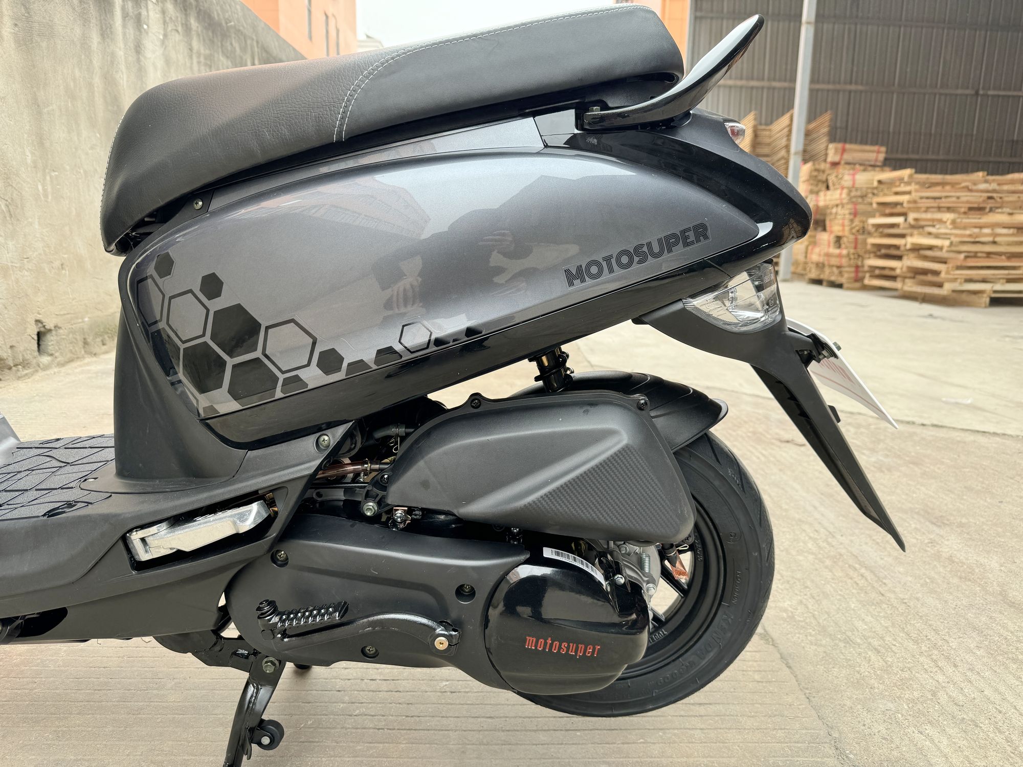 Скутер Motosuper S9 Blanc Gris (белый)