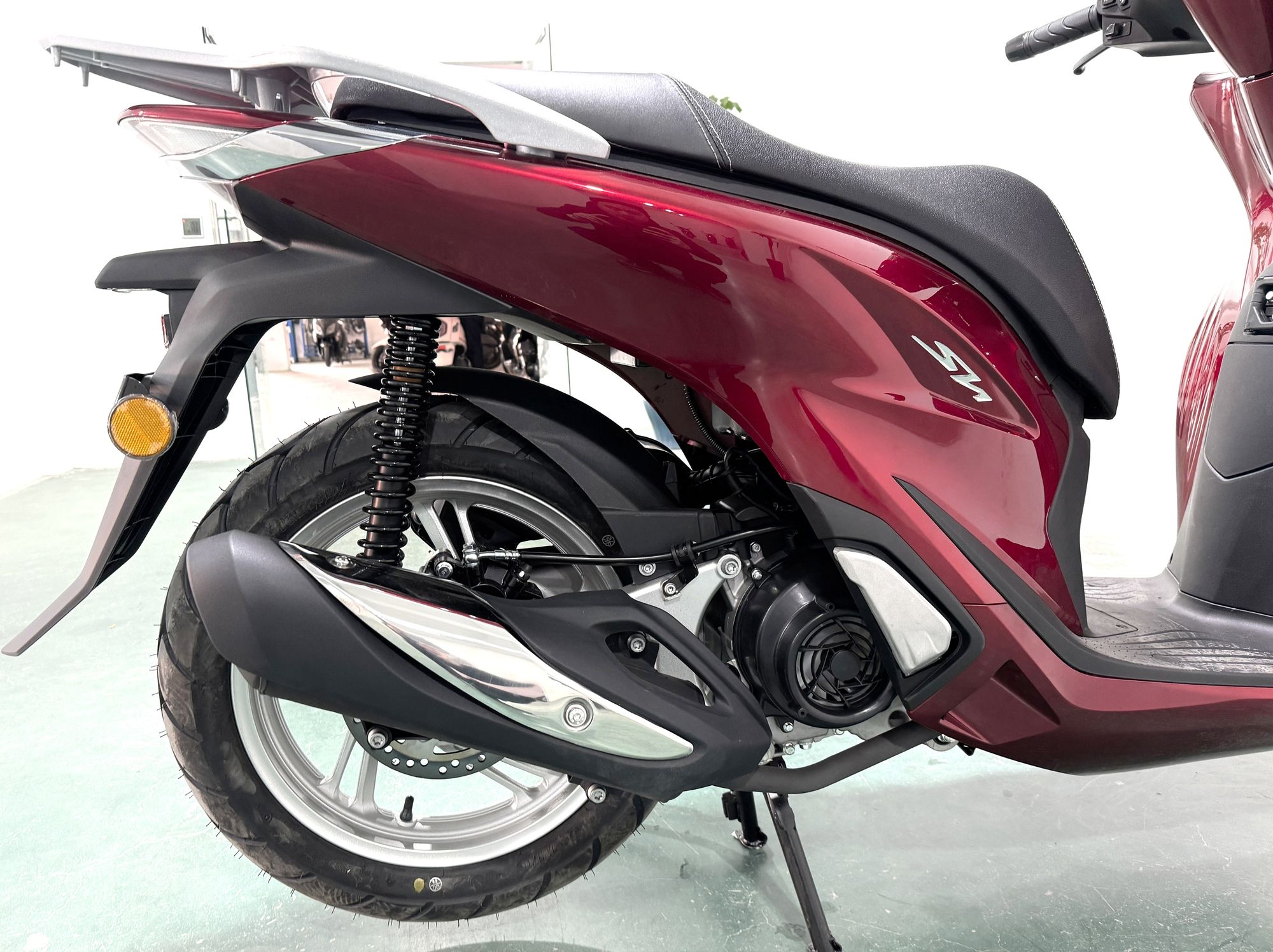 Скутер Motosuper SH Red (красный)