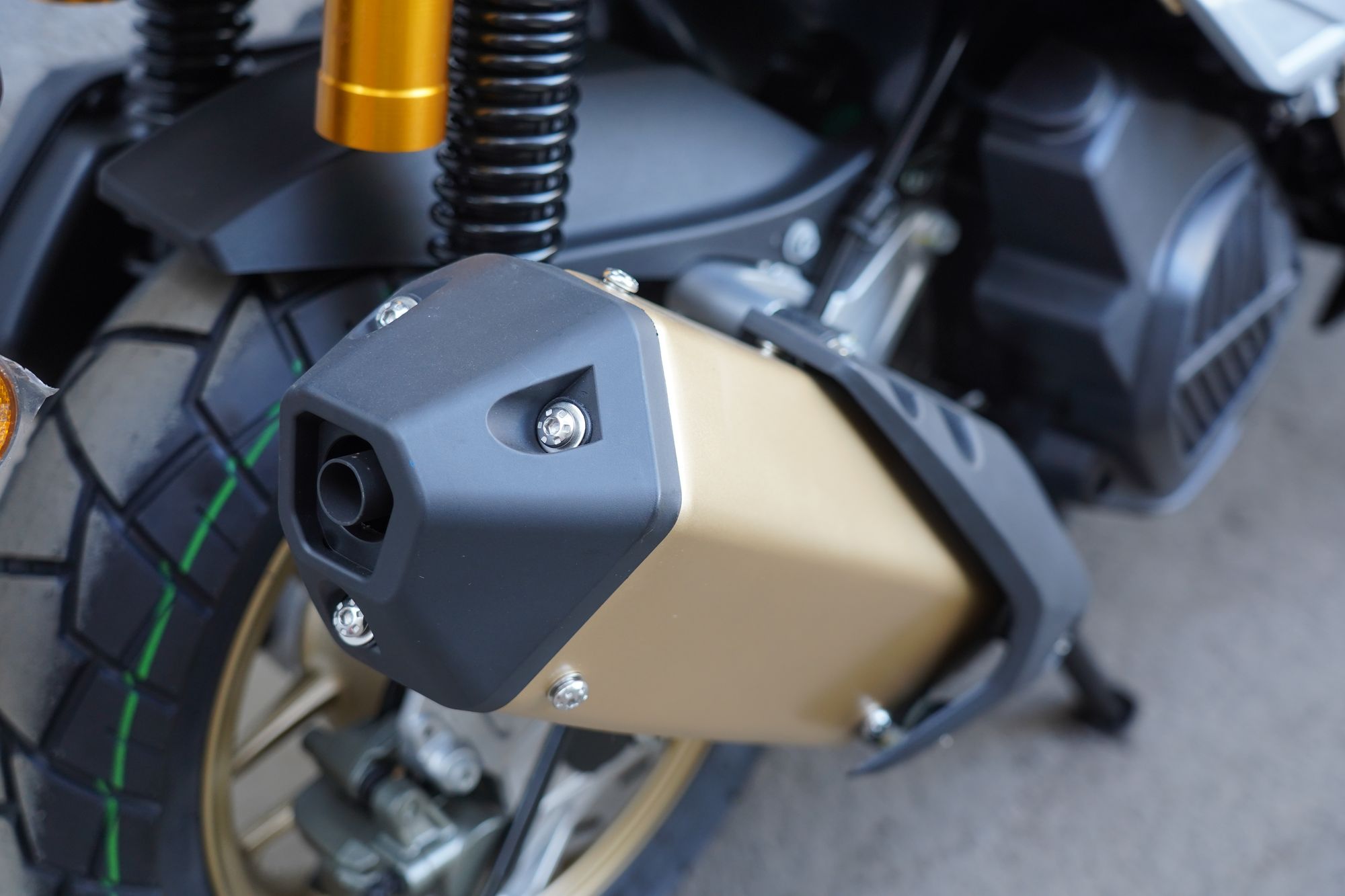 Скутер Motosuper Adviser 180 Light Grey (темно серый)