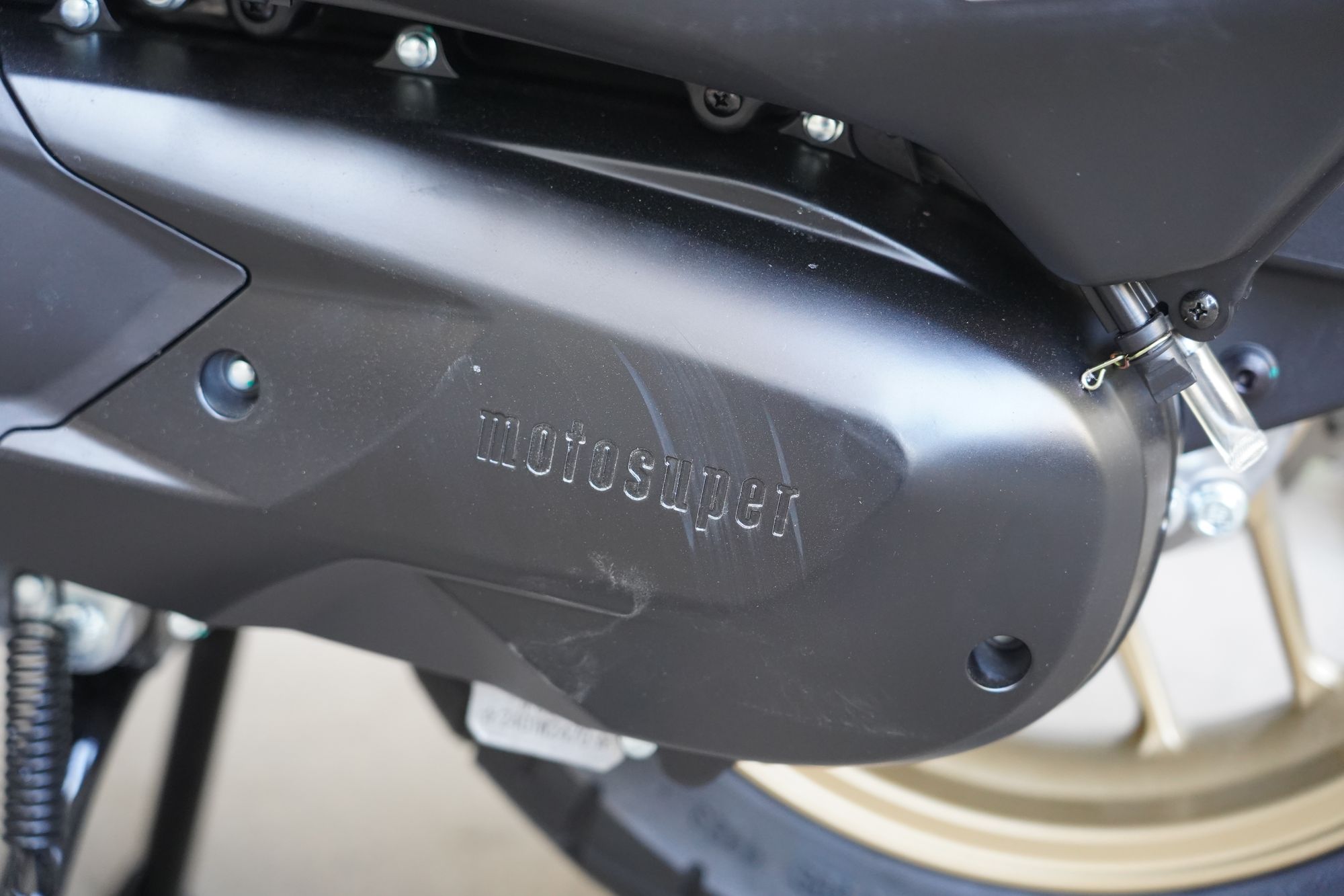 Скутер Motosuper Adviser 180 Light Grey (темно серый)