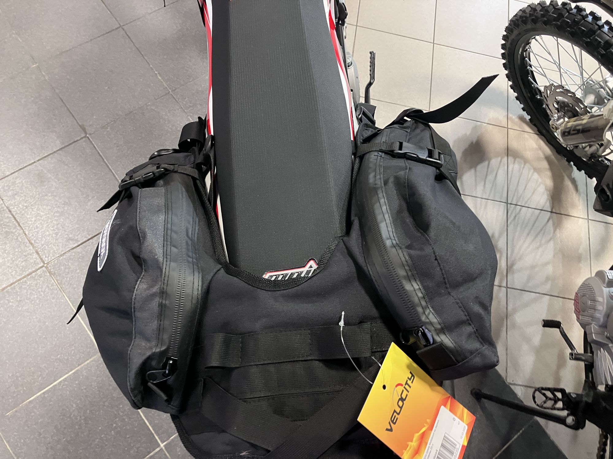 Мото сумка Motobox4 на задние боковины 20 л