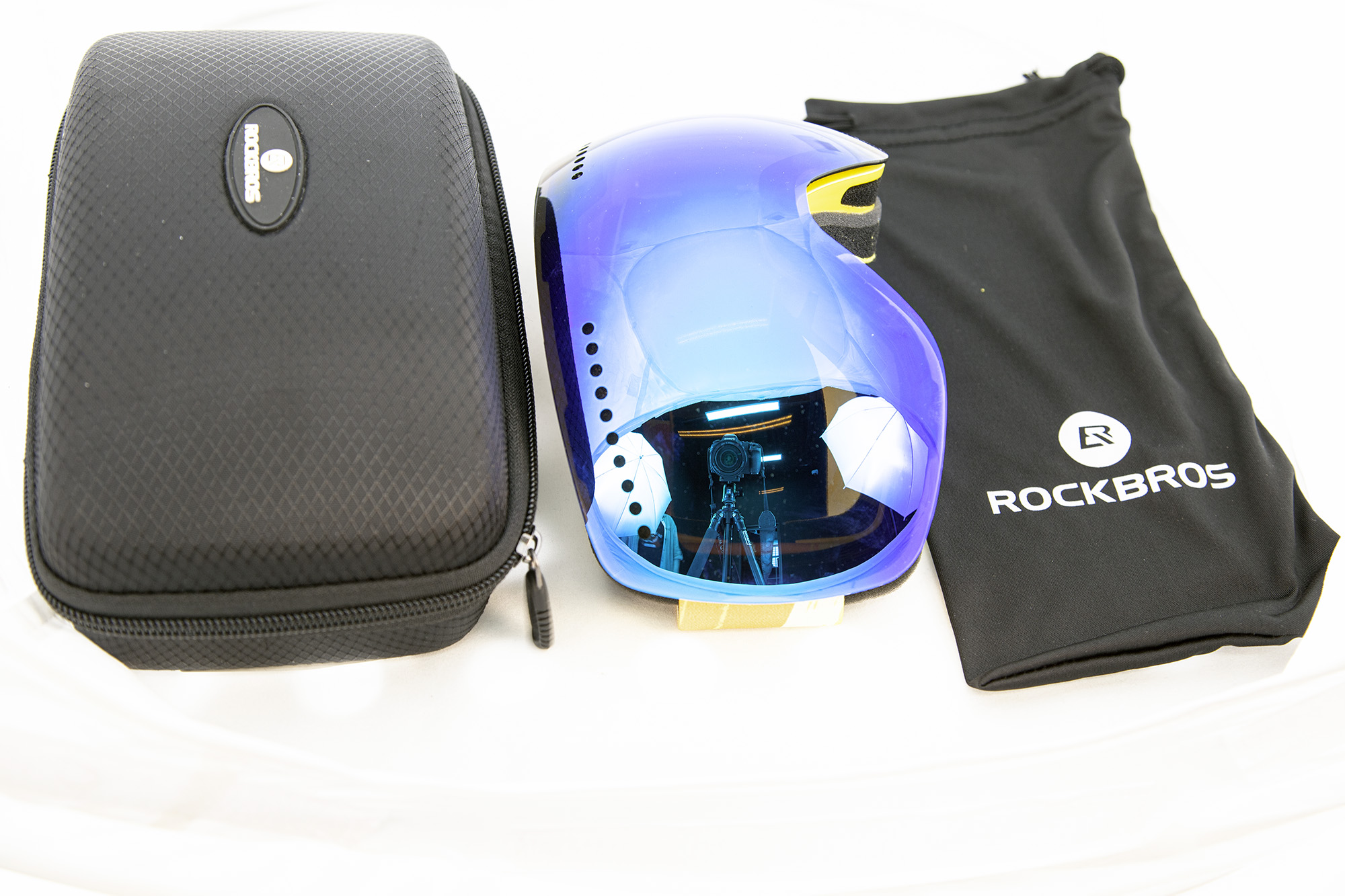 Маска горнолыжная ROCKBROS 10084. Цвет оправы - желтый. Сферическая двухслойная противотуманная