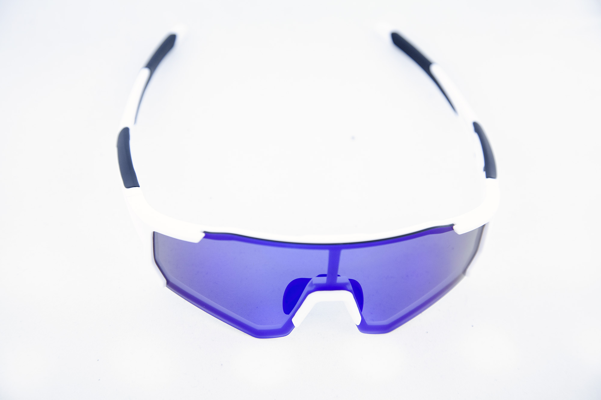 Очки велосипедные ROCKBROS 10183. Цвет оправы - белый. Линзы с поляризацией